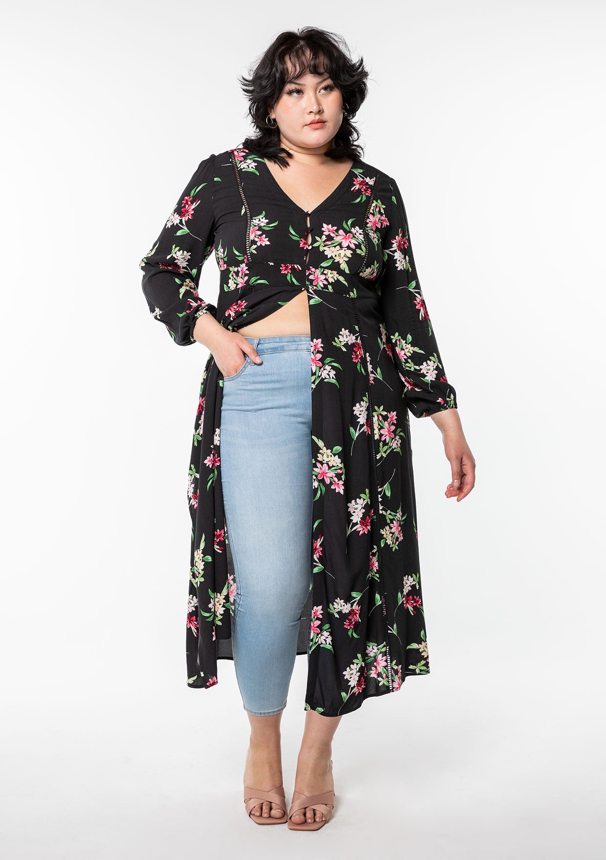 Anita Kimono - Stylish Japanese Robe for Women, Lightweight & Comfortable Loungewear - Perfect for Spa, Yoga, and Relaxation at Home