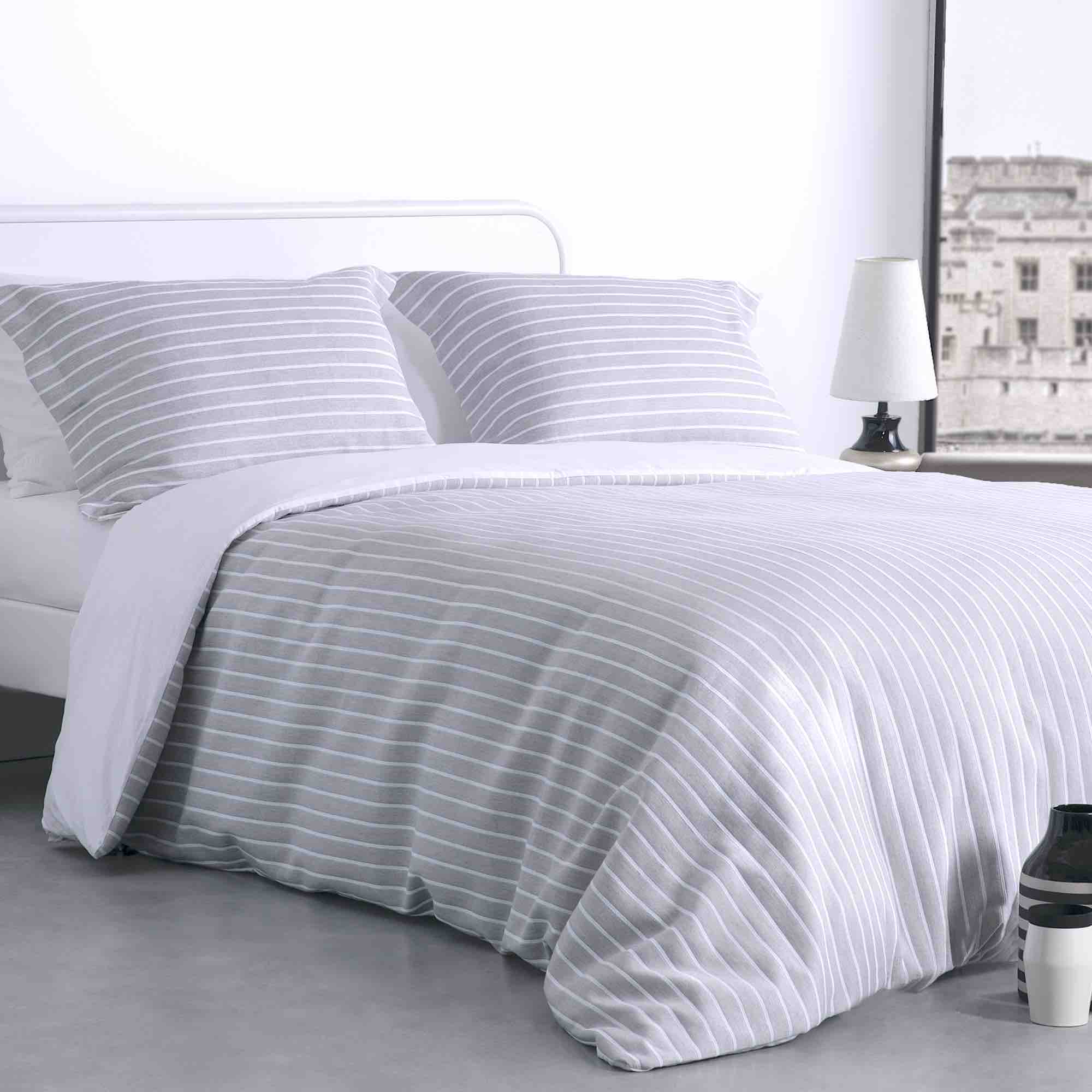 Striped Jacquard Duvet Cover Set - Silver Gray Luxury Bedding | Soft & Breathable Queen/King Size for Modern Bedroom Decor