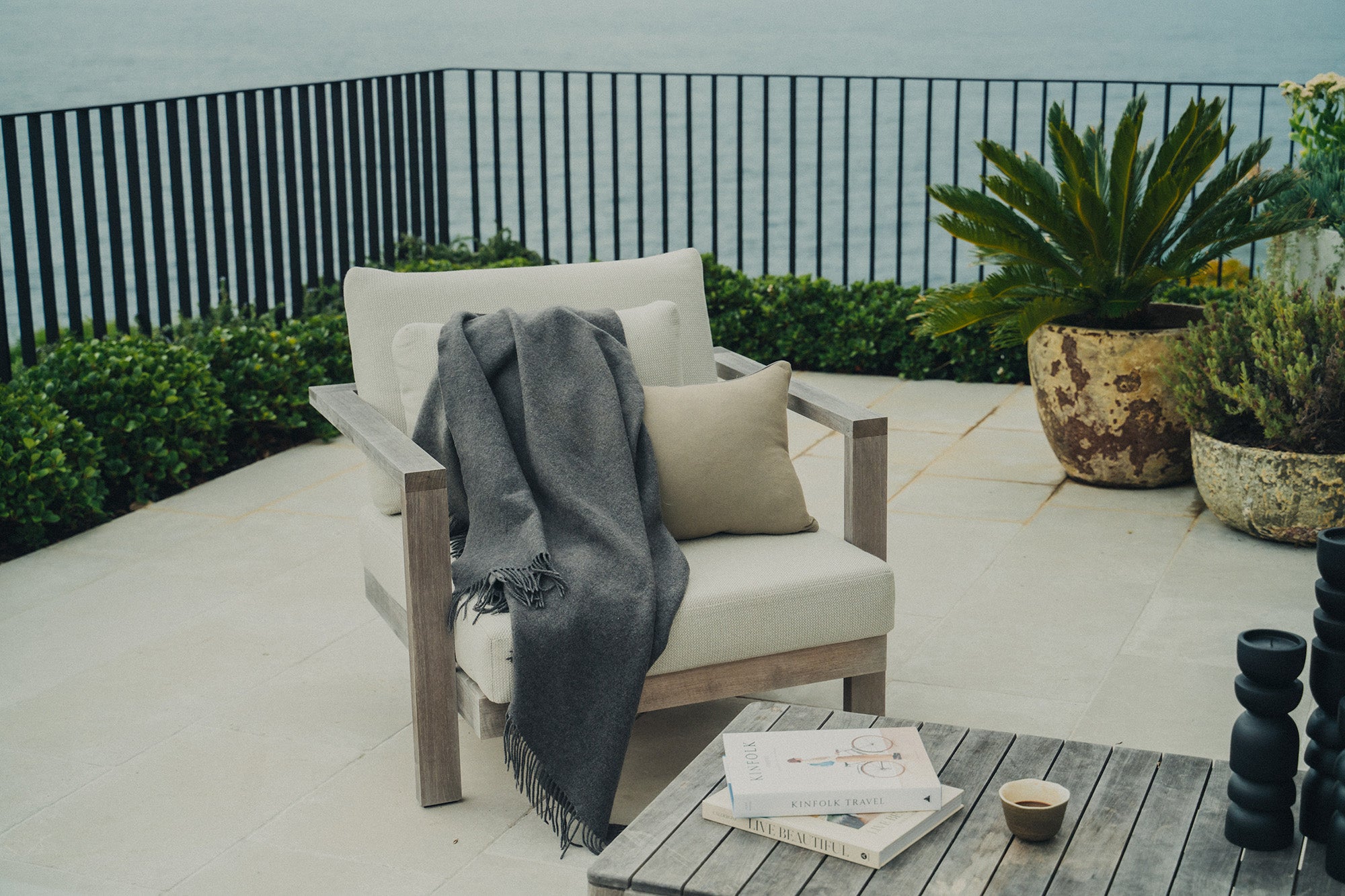 Premium 100% Merino Wool Throw Blanket - Soft & Warm Grey Knit for Cozy Nights | Perfect for Living Room, Bedroom, or Gift Giving