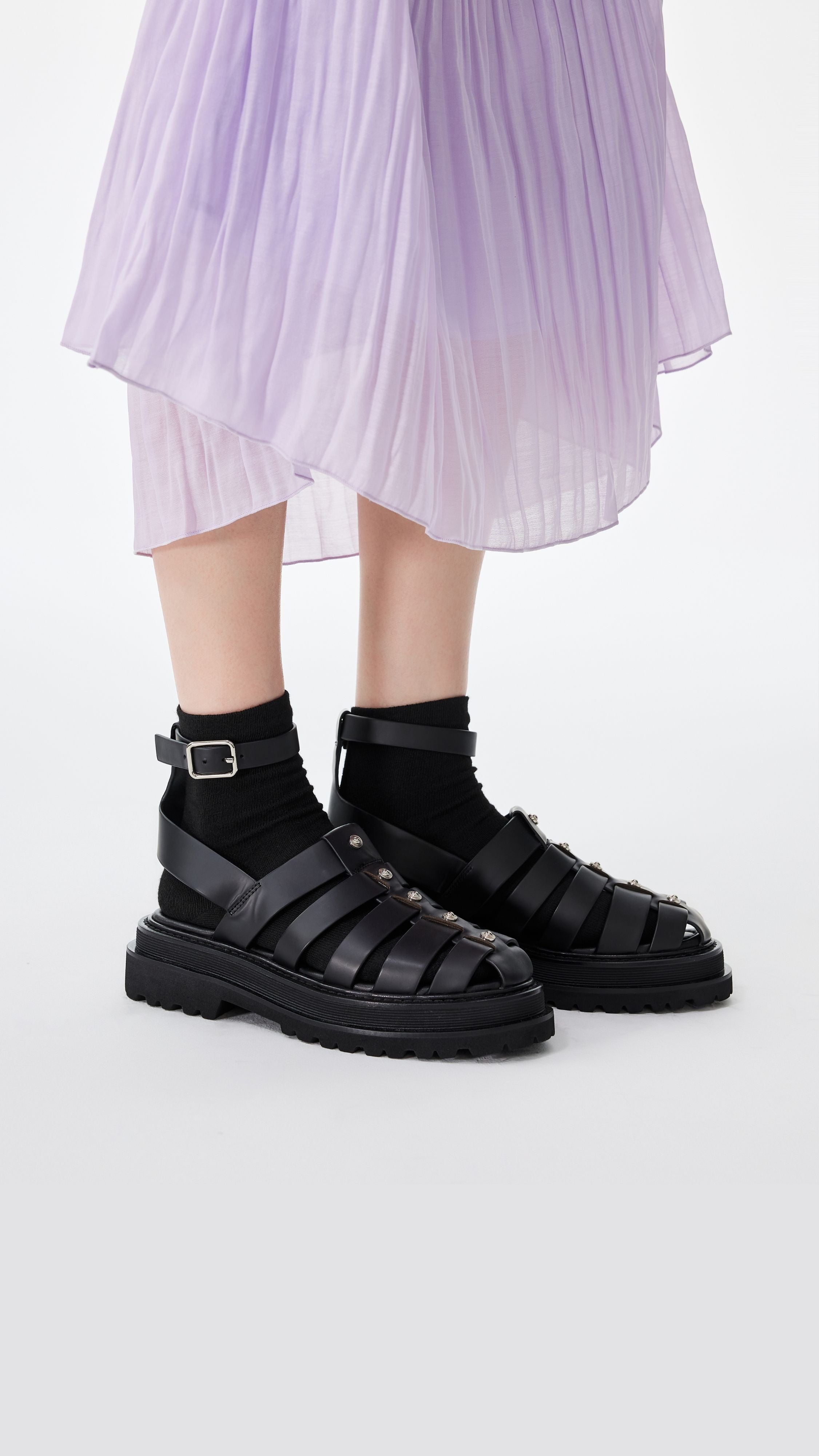 Women's Leather Strappy Sandals - Comfortable & Stylish Summer Shoes for Walking, Beach, and Casual Outings