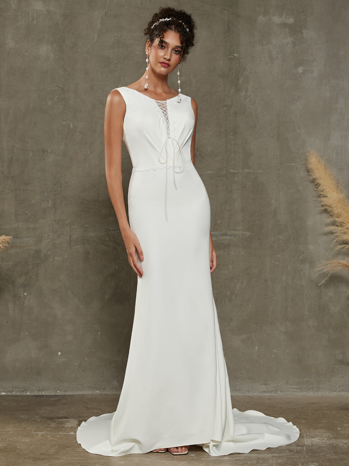 Elegant Double FDY Sleeveless Boat Neck Sheer V-Neck Mermaid Wedding Dress with Long Train - Perfect for Beach, Church, and Formal Wedding Ceremonies
