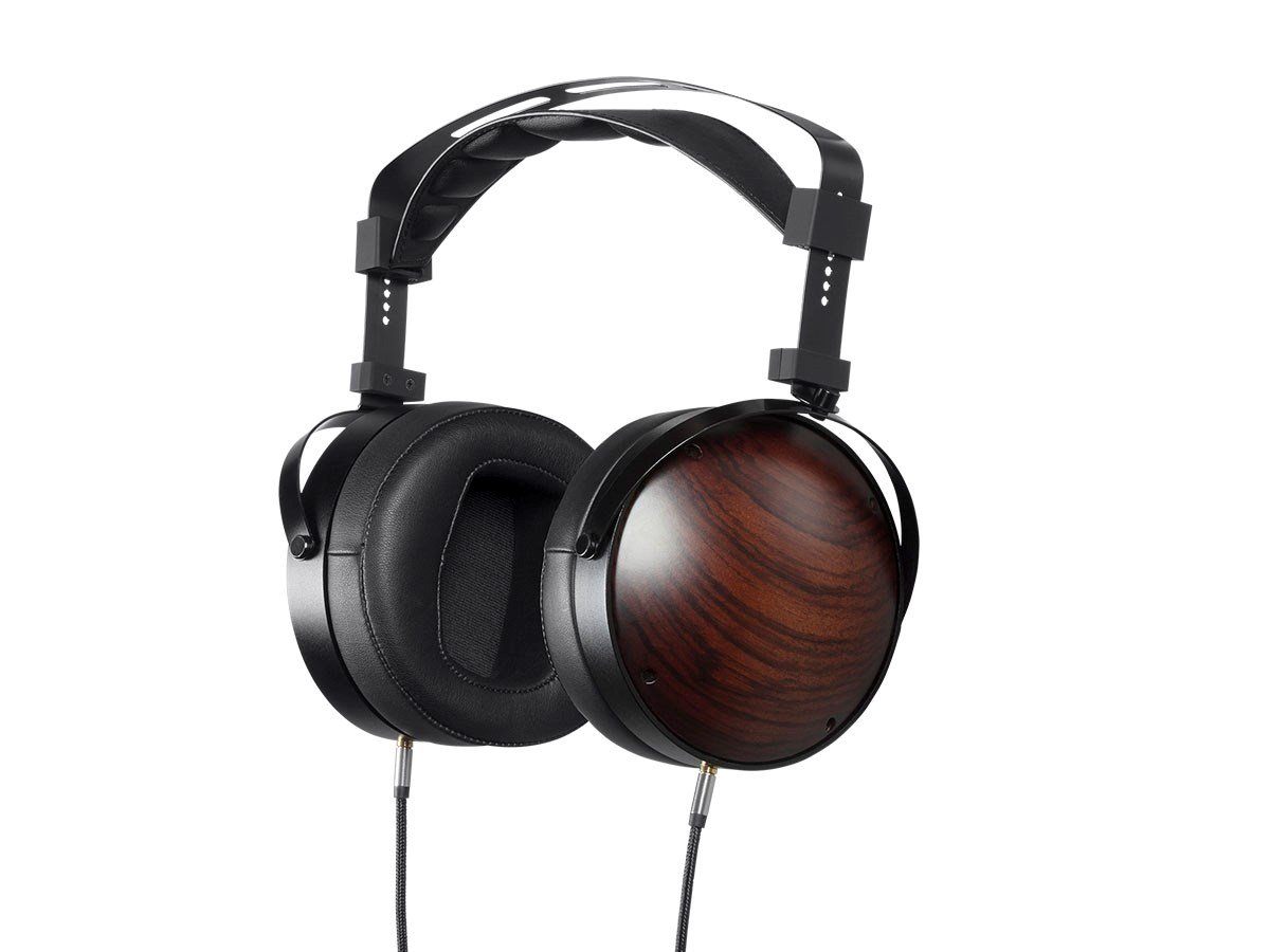 Monolith M1060C Closed Back Planar Magnetic Over-Ear Headphones - Low Distortion, Balanced Sound, Noise Isolation, Premium Audio for Home Studio, Gaming & Music Listening (Black)