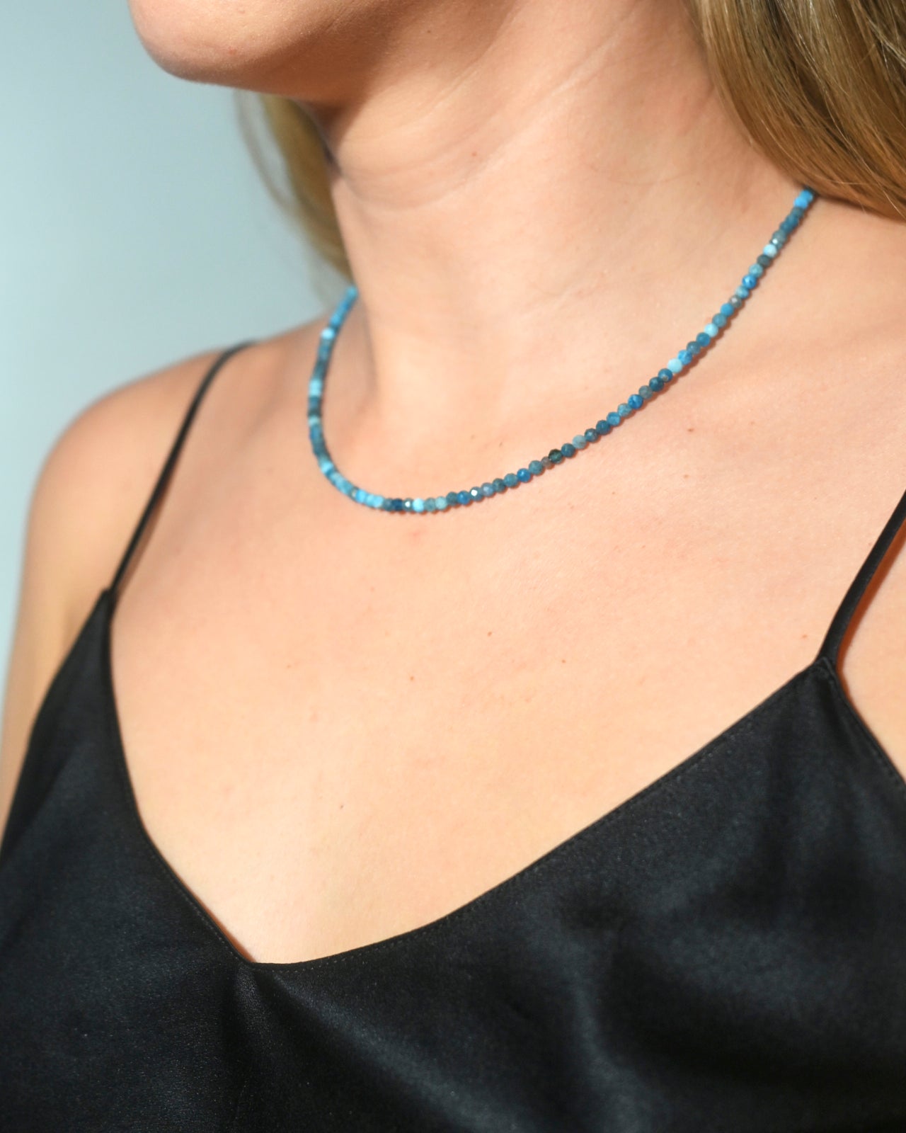 Blue Apatite Necklace for Women - Healing Crystal Jewelry for Chakra Balancing & Positive Energy - Perfect for Meditation, Yoga & Spiritual Gifts
