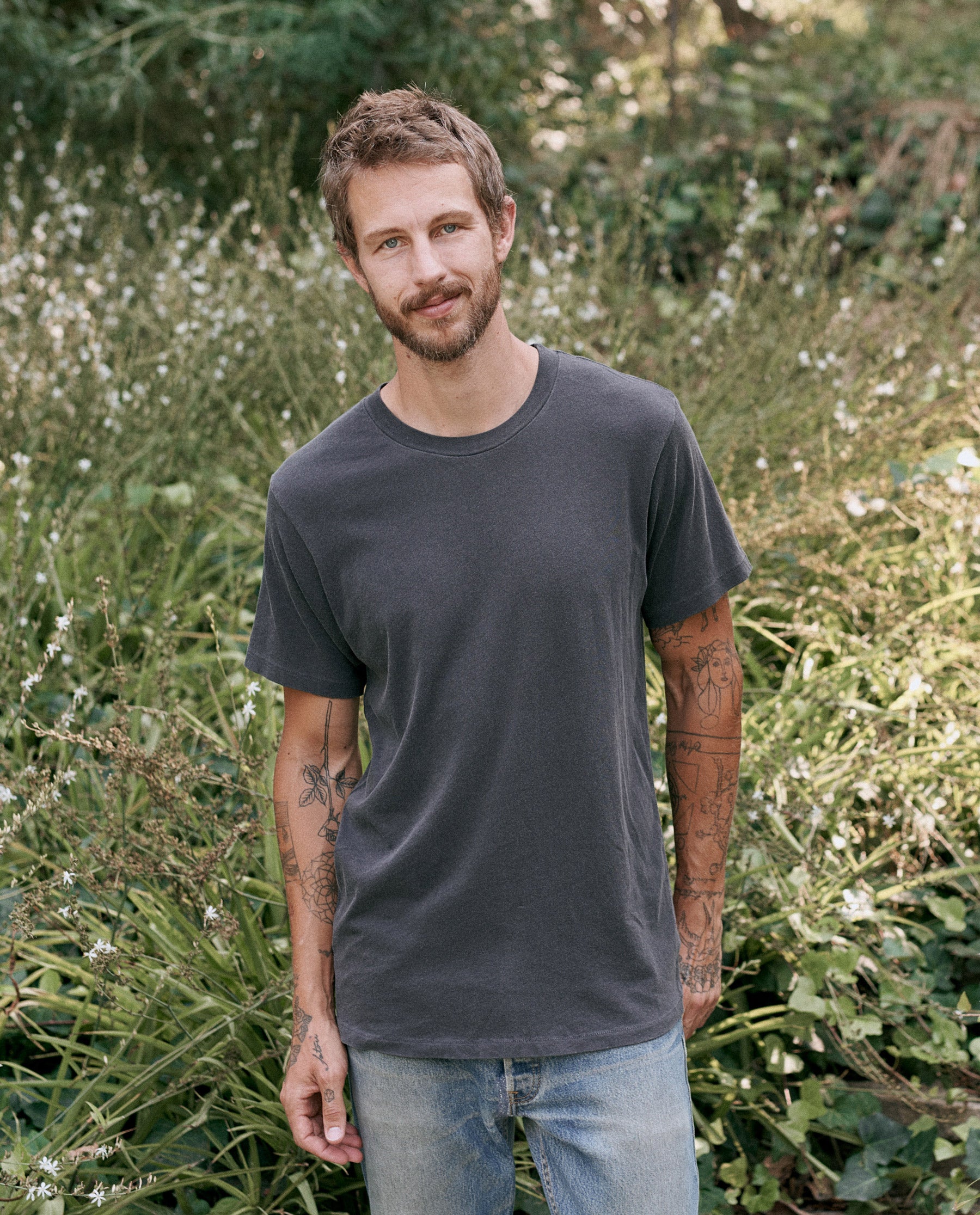 Premium Men's Slim Fit T-Shirt - Soft Washed Black Cotton Tee for Casual Wear & Layering