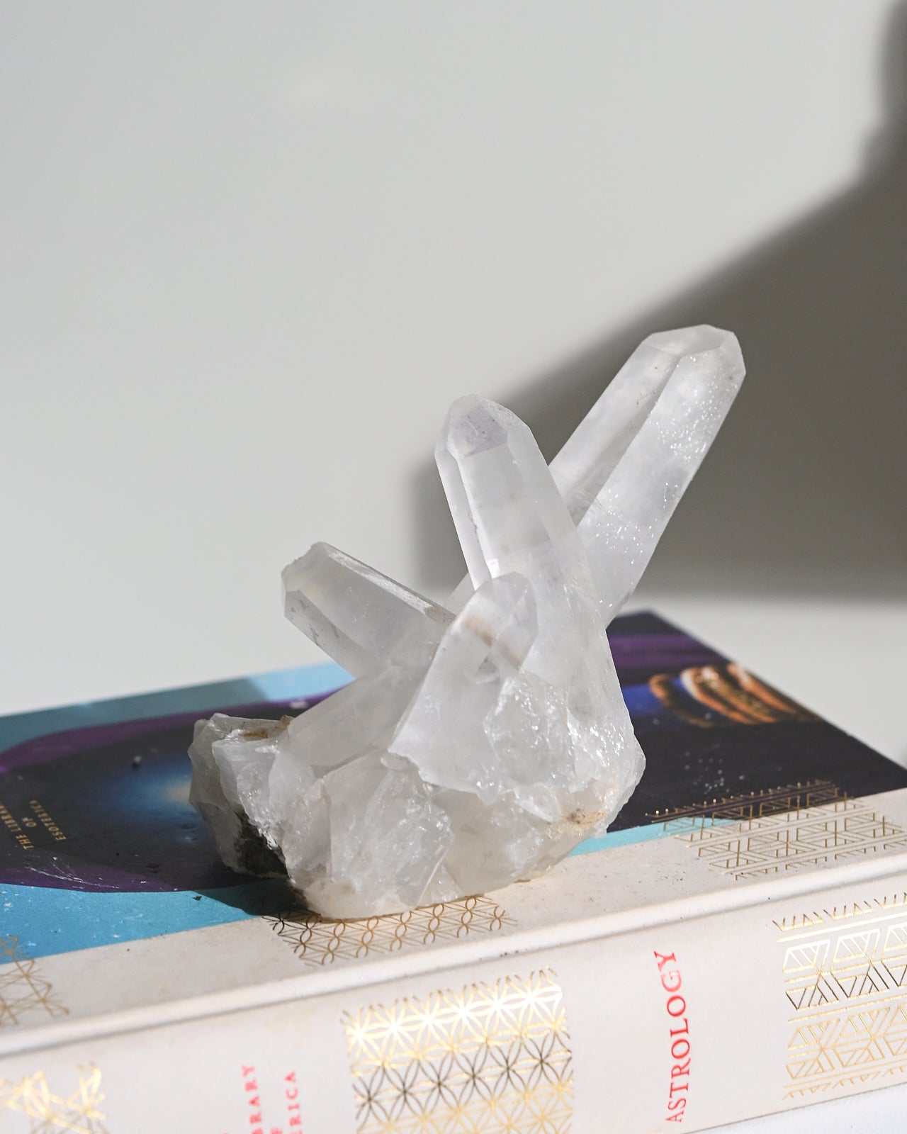 Natural Peruvian Quartz Cluster - 5 Inch Healing Crystal for Meditation, Reiki, and Home Decor | Spiritual Energy Stone for Positive Vibes & Feng Shui