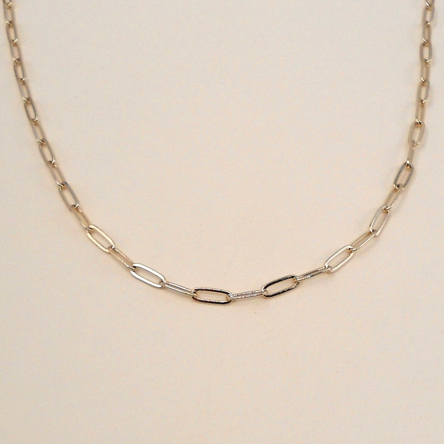 Lily Link Chain Necklace for Women - Elegant Gold/Silver Layering Necklace Jewelry Gift for Birthday, Anniversary & Valentine's Day - Perfect for Daily Wear, Party & Special Occasions