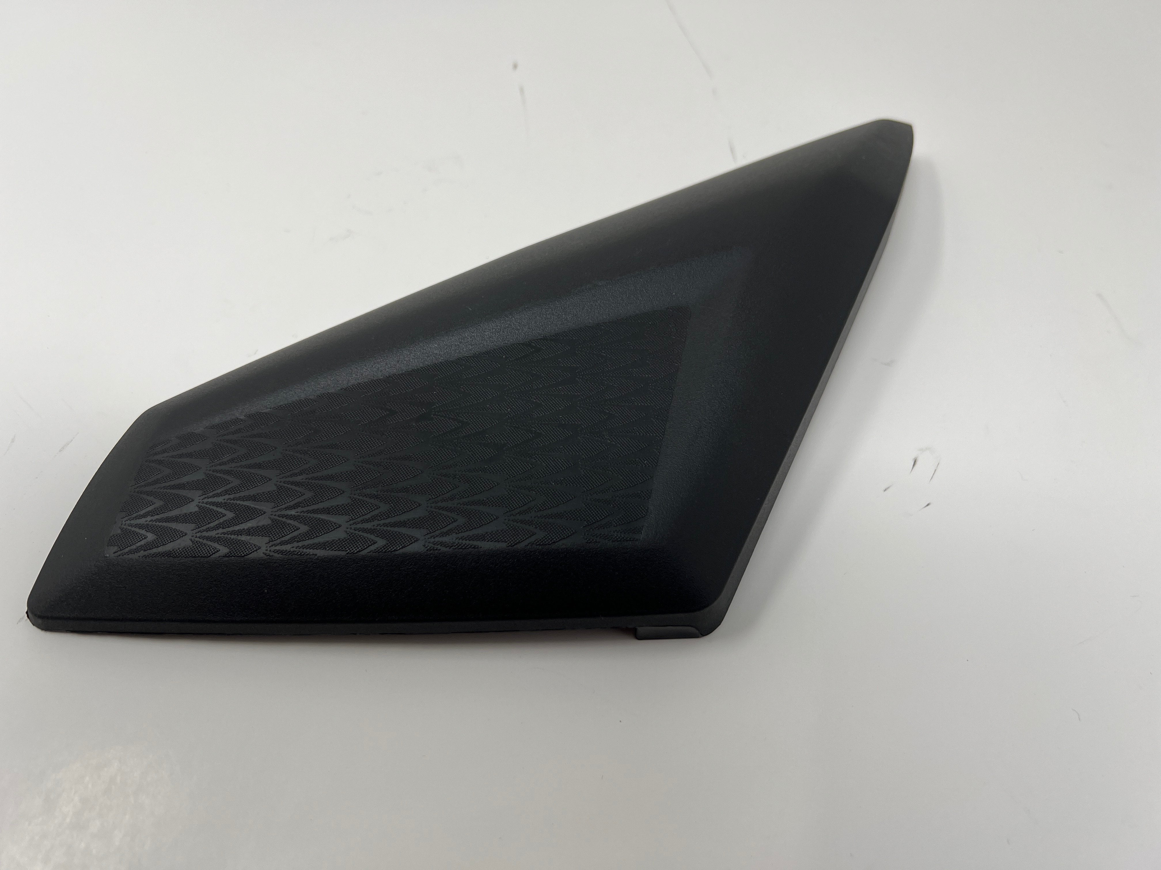 X22R MAX 250cc Motorcycle Right Fuel Tank Panel Trim (H6 70079) - Replacement Part for Off-Road & Street Bikes - Perfect for Maintenance & Customization