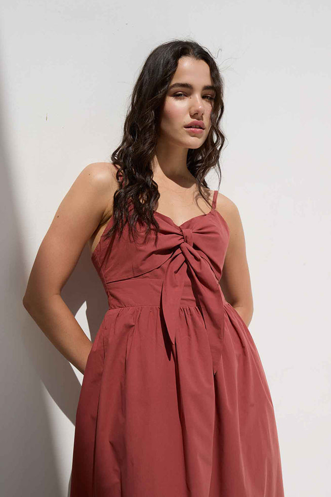 Dèluc Padua Dress in Reddish Brown | Elegant Women's Midi Dress for Casual Wear, Office & Special Occasions