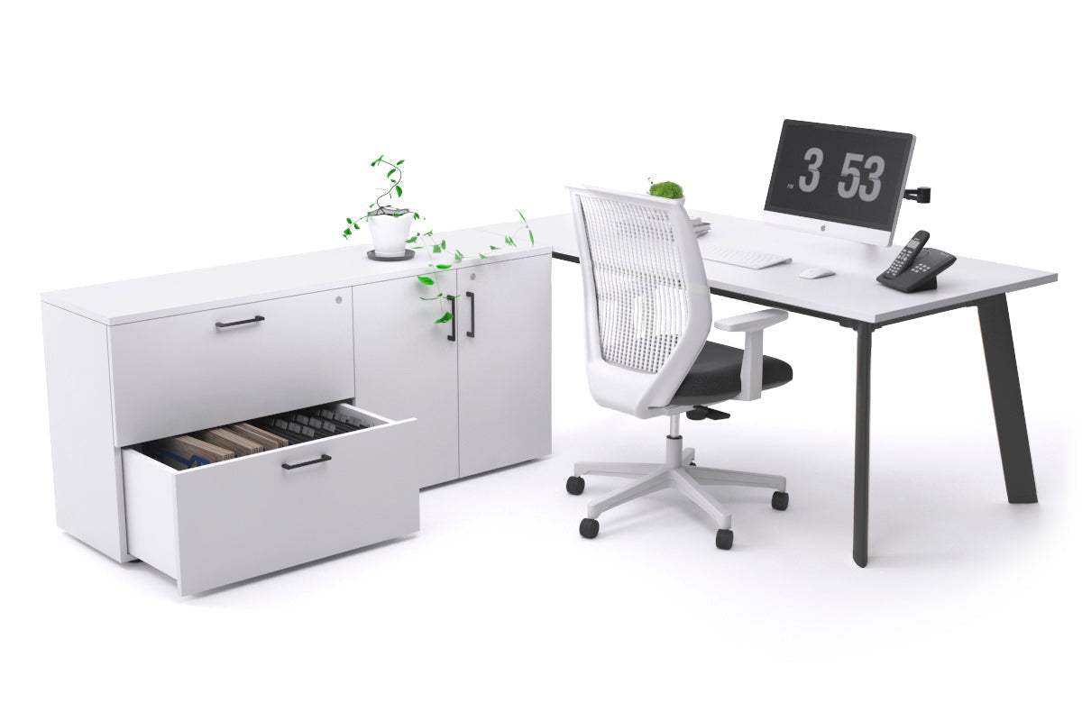 Switch Executive Setting With Uniform Spine Black Frame [1600L x 700W] - Premium Office Desk for Modern Workspace & Home Office