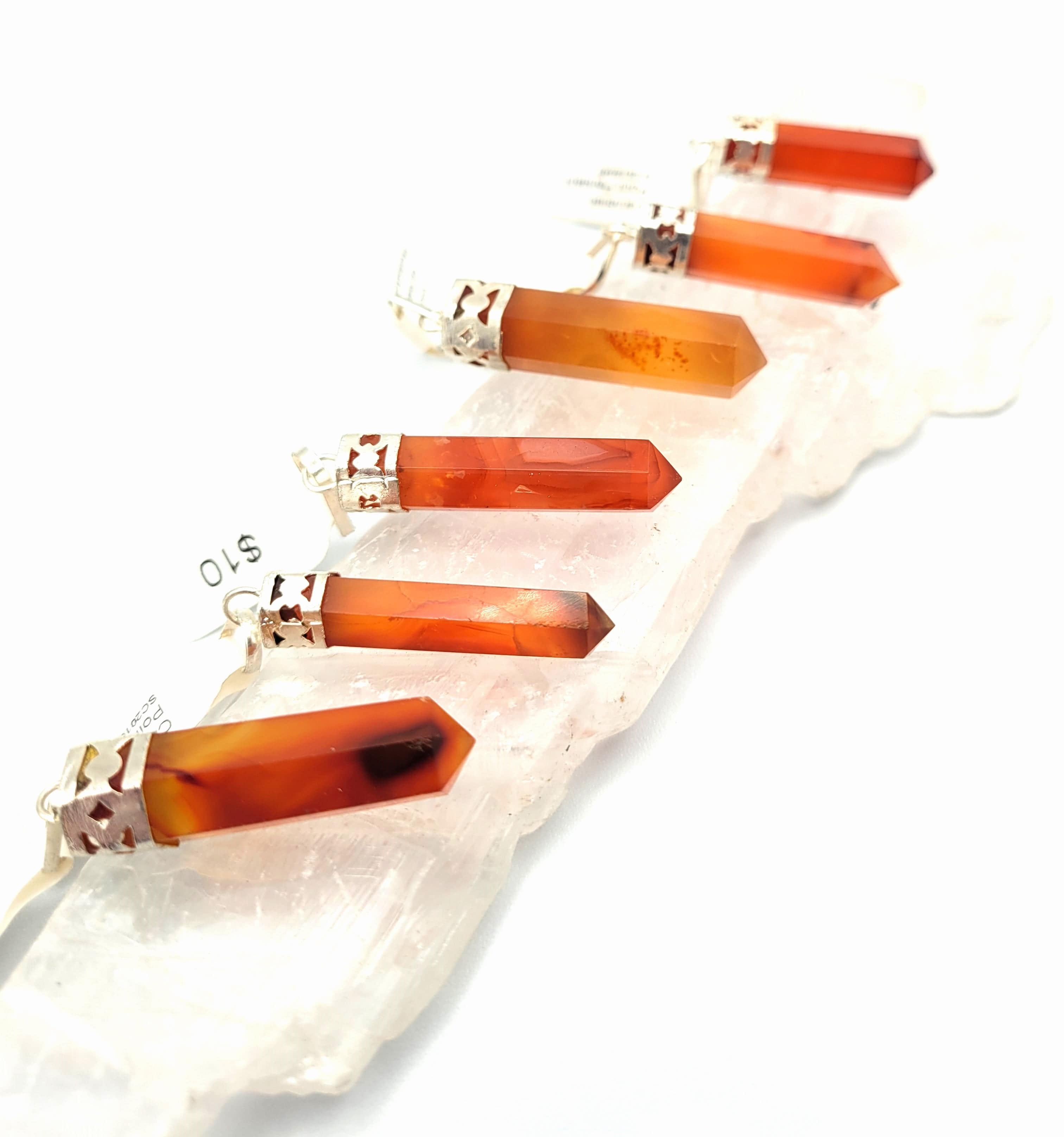 Natural Carnelian Gemstone Point Pendant Necklace - Healing Crystal Jewelry for Chakra Balancing & Energy Protection - Perfect for Meditation, Yoga & Spiritual Gifts