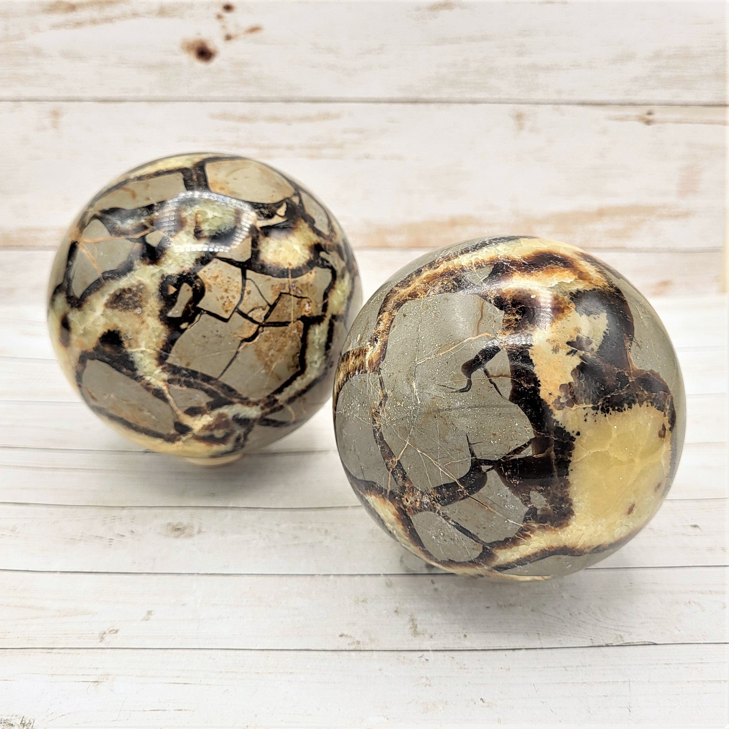 Natural Septarian Nodule Sphere - Healing Crystal Decor (2-4 inch) for Meditation, Home Decor & Gifts | Polished Stone Ball for Yoga, Office Desk & Spiritual Practice