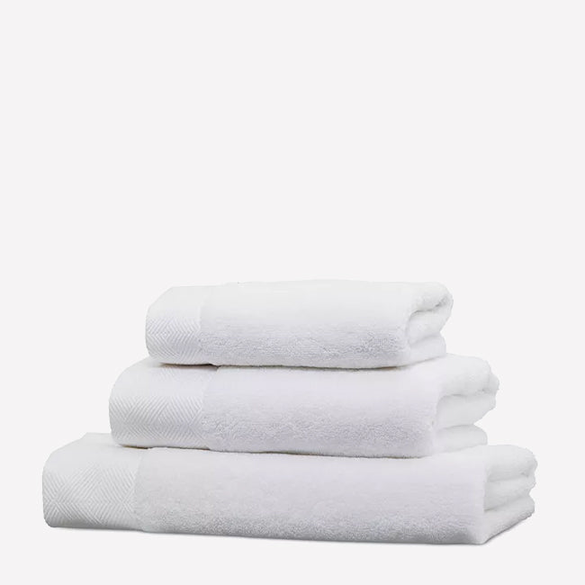 Frette Diamond Bordo Bath Towel - Luxury 100% Cotton Bath Towel Set for Spa, Hotel & Home Use - Soft, Absorbent & Quick-Drying