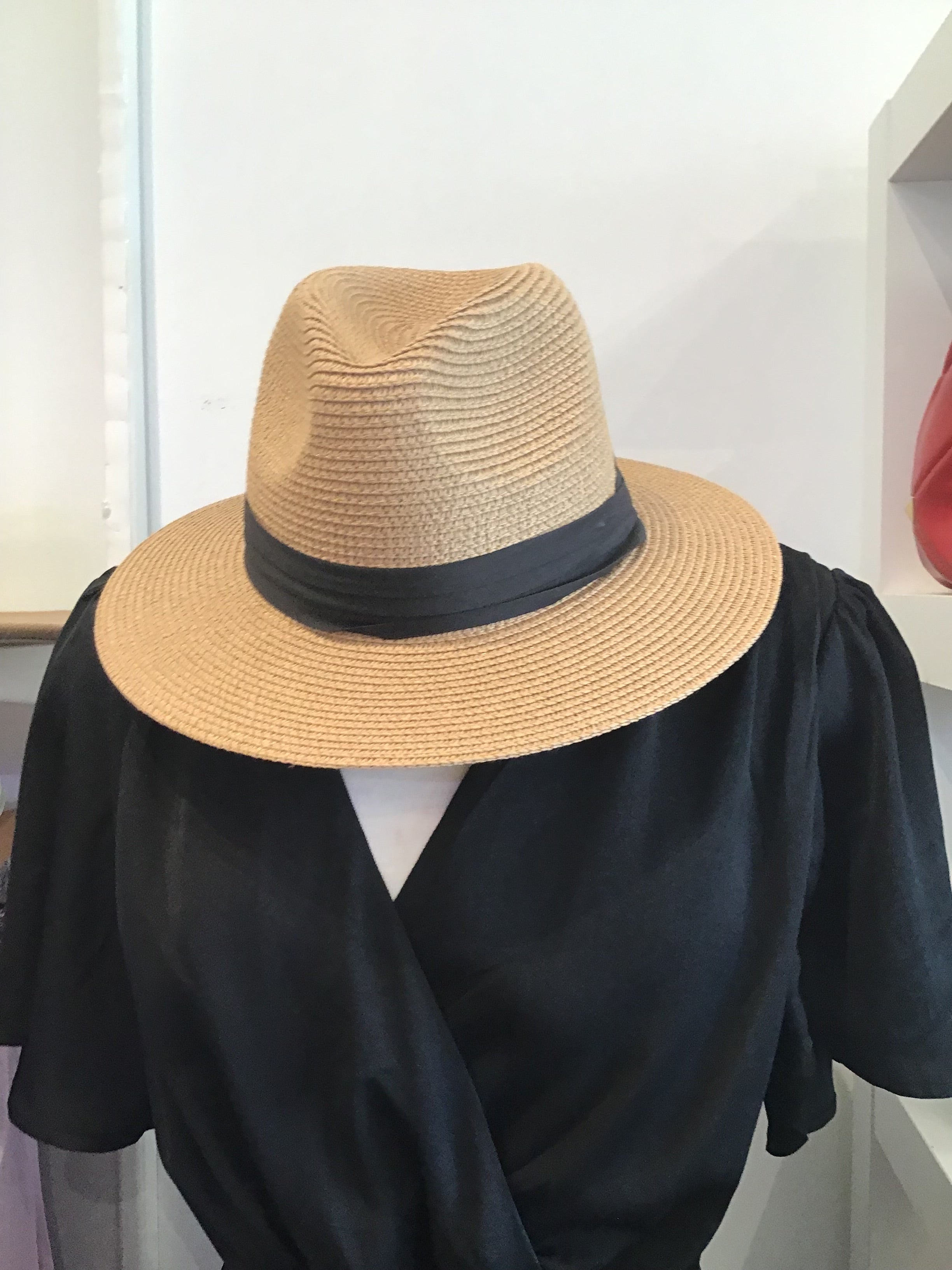 Stylish Woven Beach Hat with Adjustable Black Band - Perfect for Sun Protection at Beach, Pool, and Outdoor Activities