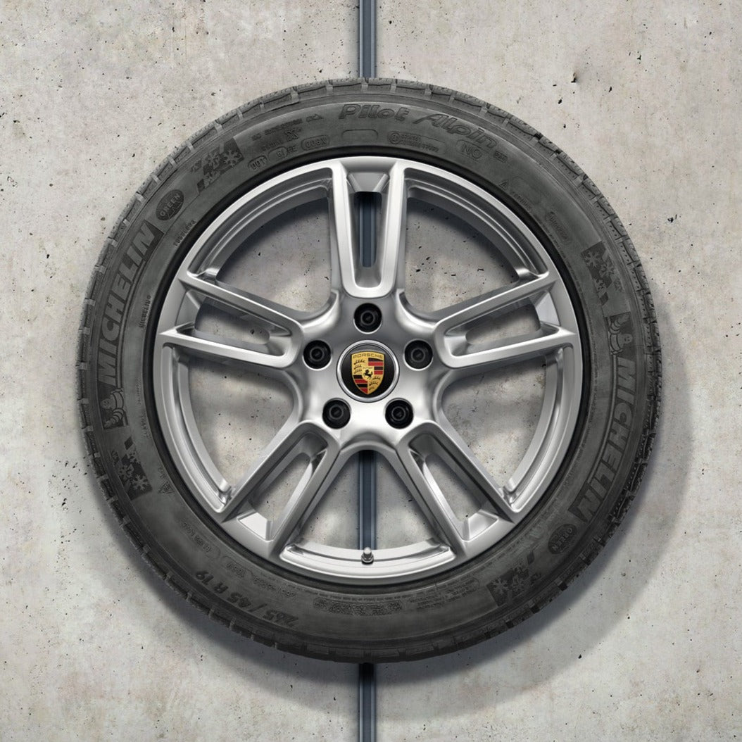 Porsche Panamera G2 II Winter Wheel Set - Silver | 19 Inch Alloy Rims for Snow & Ice Driving | Perfect for Winter Commuting & Mountain Trips