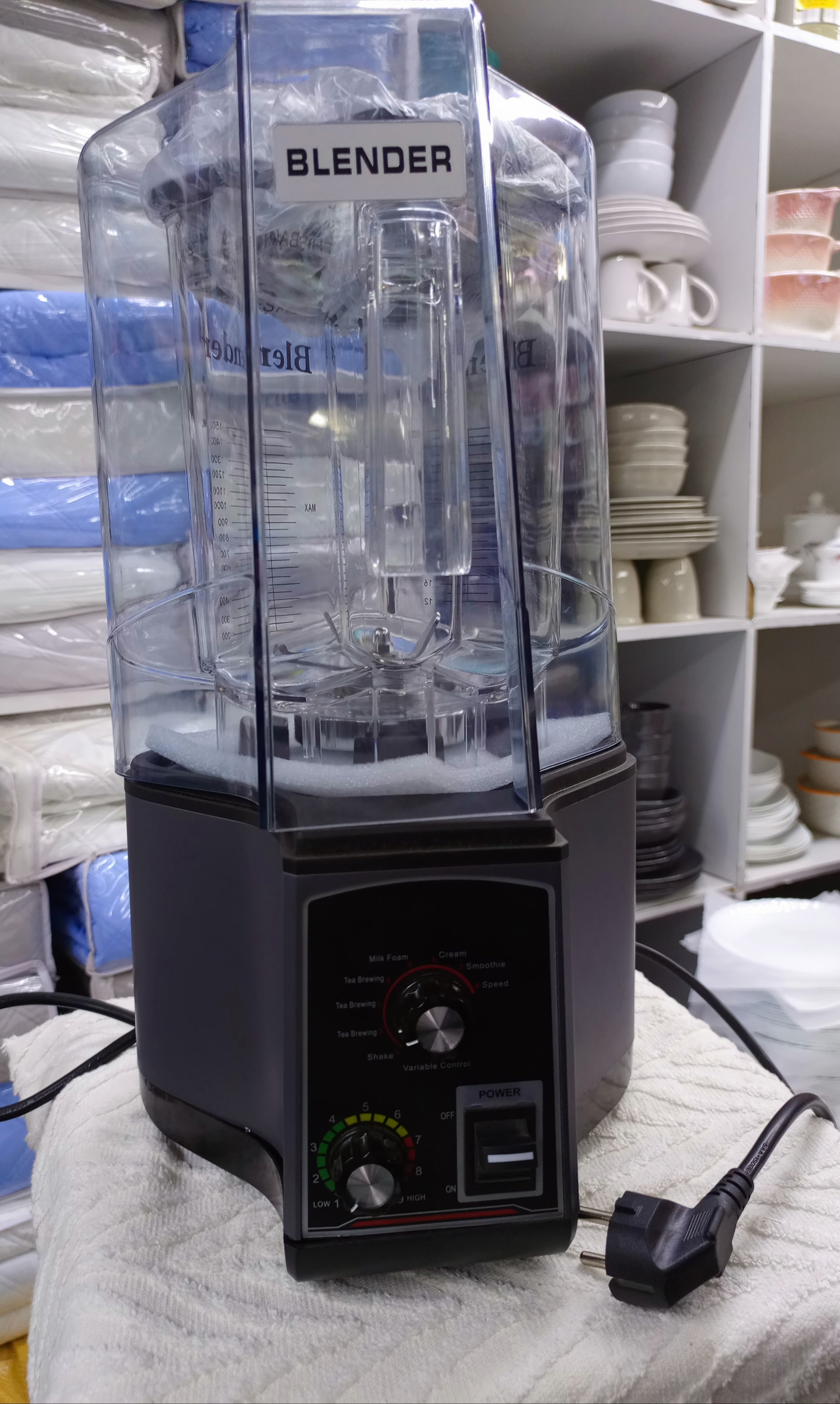 Commercial Blender - Quiet High Power Blender for Smoothies, Juices & Food Prep - Perfect for Restaurants, Cafes & Smoothie Bars
