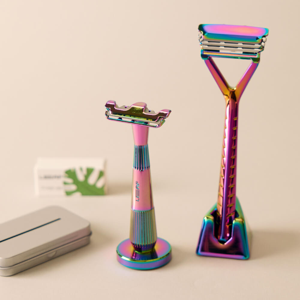 Premium Razor Set Kit for Men & Women - Stainless Steel Shaving Kit with 5 Blades & Travel Case - Perfect for Home, Travel & Gifting