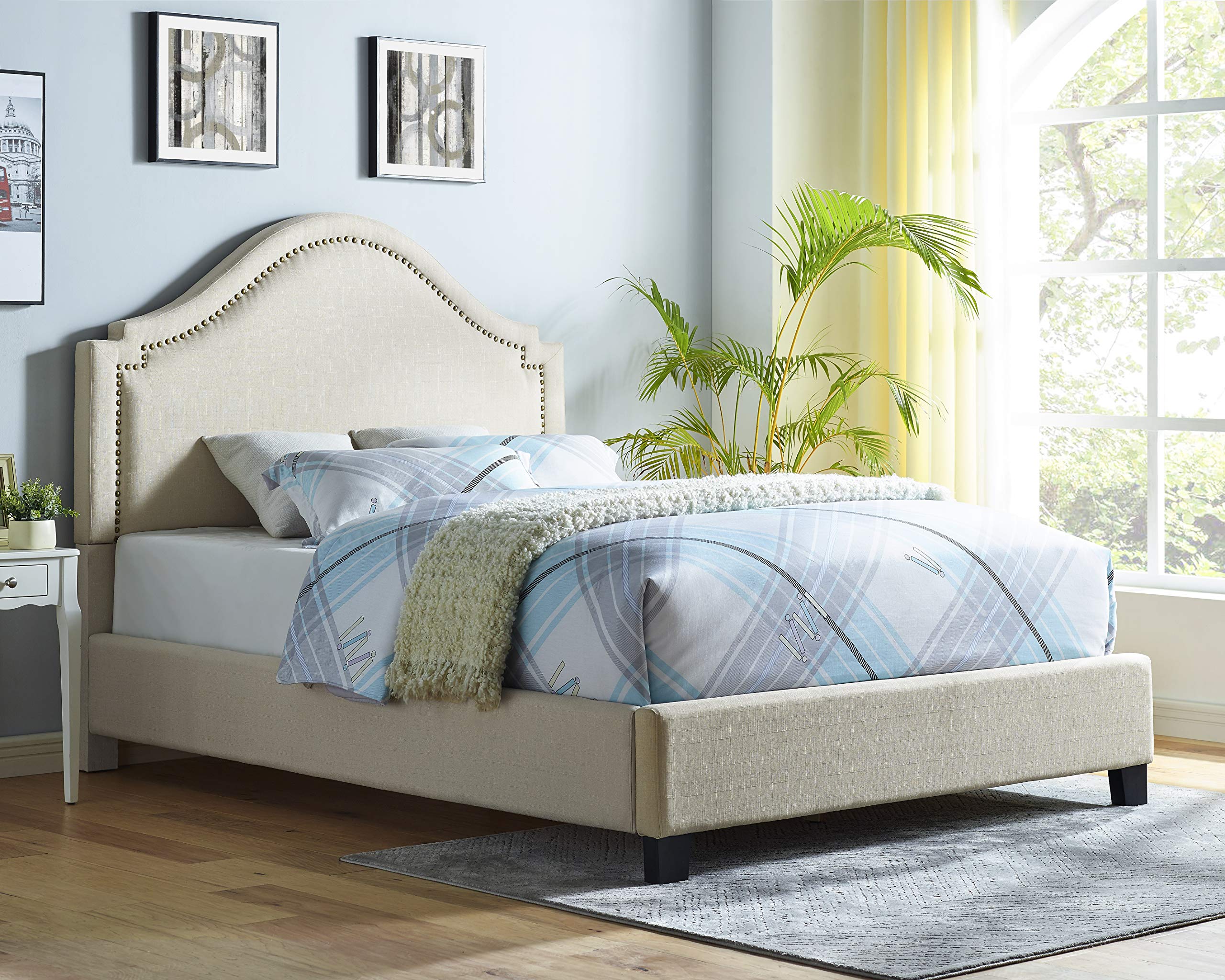Roundhill Furniture LIDA Upholstered Panel Bed with Nailhead Trim - King Size, Tan Fabric Upholstery - Elegant Bedroom Furniture for Master Suite or Guest Room