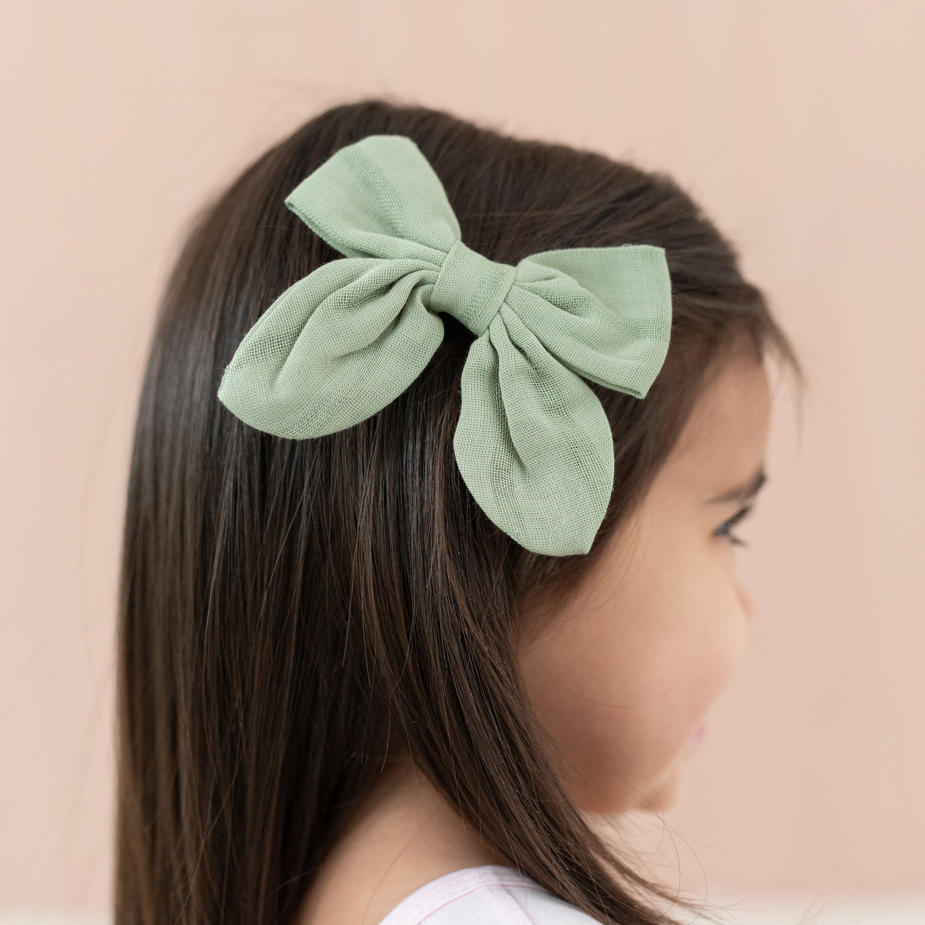 Organic Bamboo Muslin Alligator Clip Hair Bow with Jojoba Oil - Perfect for Baby Girls, Toddlers & Kids Hair Accessories - Great for Parties, Photo Shoots & Everyday Wear