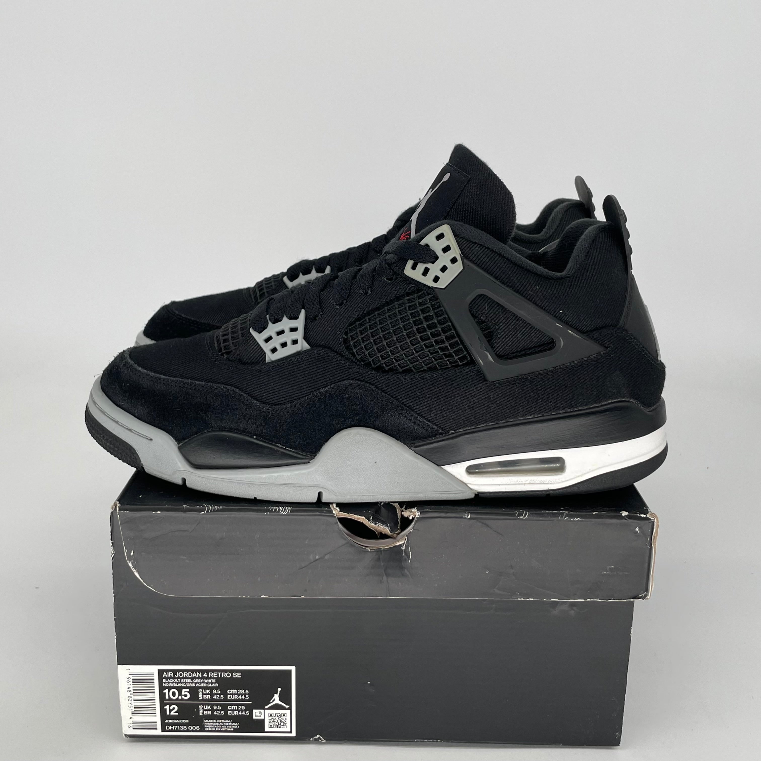 Original Title: AIR JORDAN 4 BLACK CANVAS SIZE 10.5 DH7138 006   Optimized Title: **Air Jordan 4 Retro Black Canvas Men's Sneakers - Size 10.5 (DH7138-006) | Basketball Shoes for Men, Streetwear Fashion & Casual Wear**