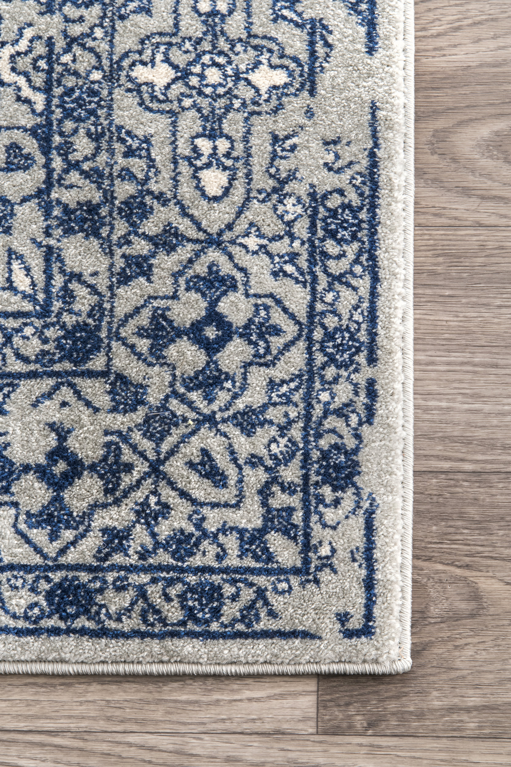 Blue Floral Ornament Rug - Elegant Home Decor for Living Room, Bedroom & Nursery | Soft & Stylish Area Rug