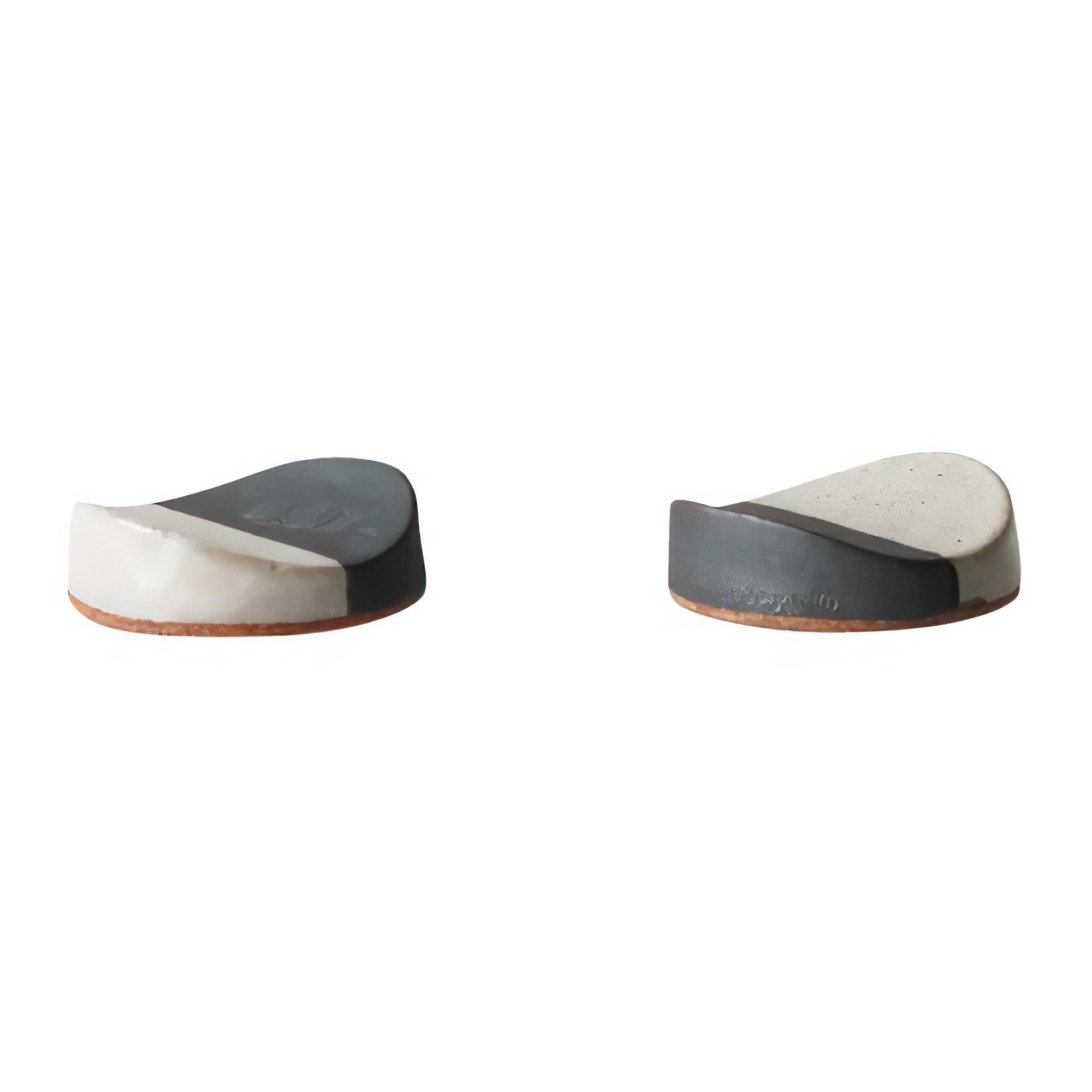 Premium Marumi Yasuda Kawara Yuki Ceramic Chopstick Rest - Elegant Japanese Tableware for Sushi, Ramen & Asian Dining Decor
