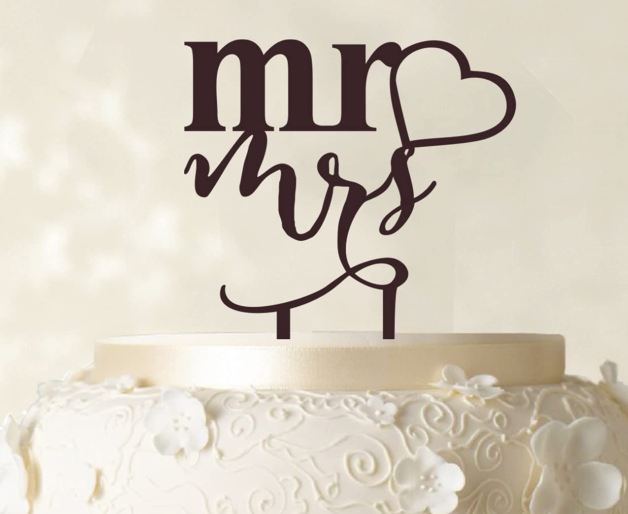 Personalized Mr & Mrs Wedding Cake Topper - Brown Custom Cake Decoration (4-5 Inches Wide) | Elegant Wedding Cake Decor for Anniversary, Bridal Shower & Reception