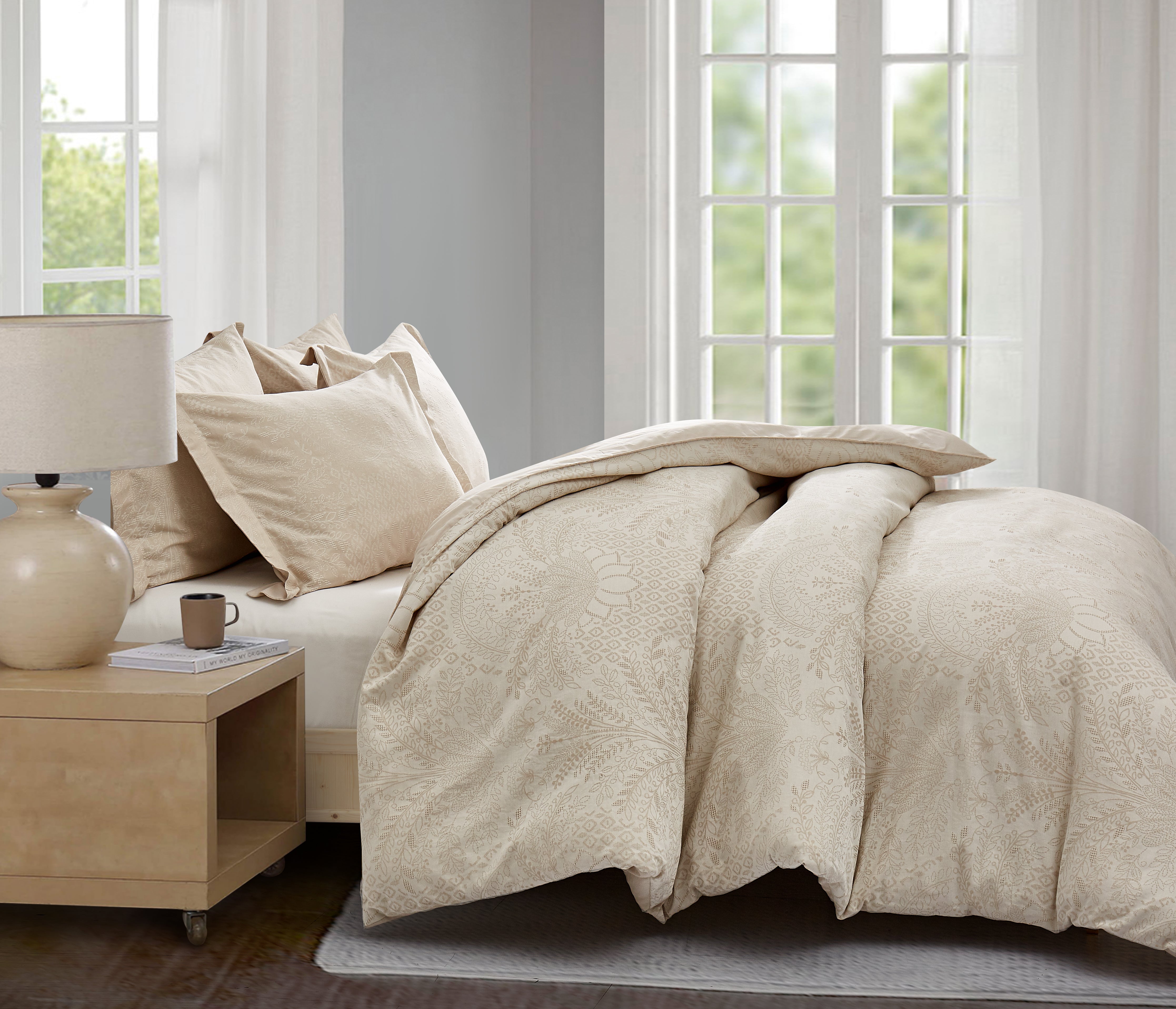 Timeless Lace Leaf Woven Comforter Set - Queen Size Bedding with Matching Pillow Shams - Elegant Floral Design for Master Bedroom Decor