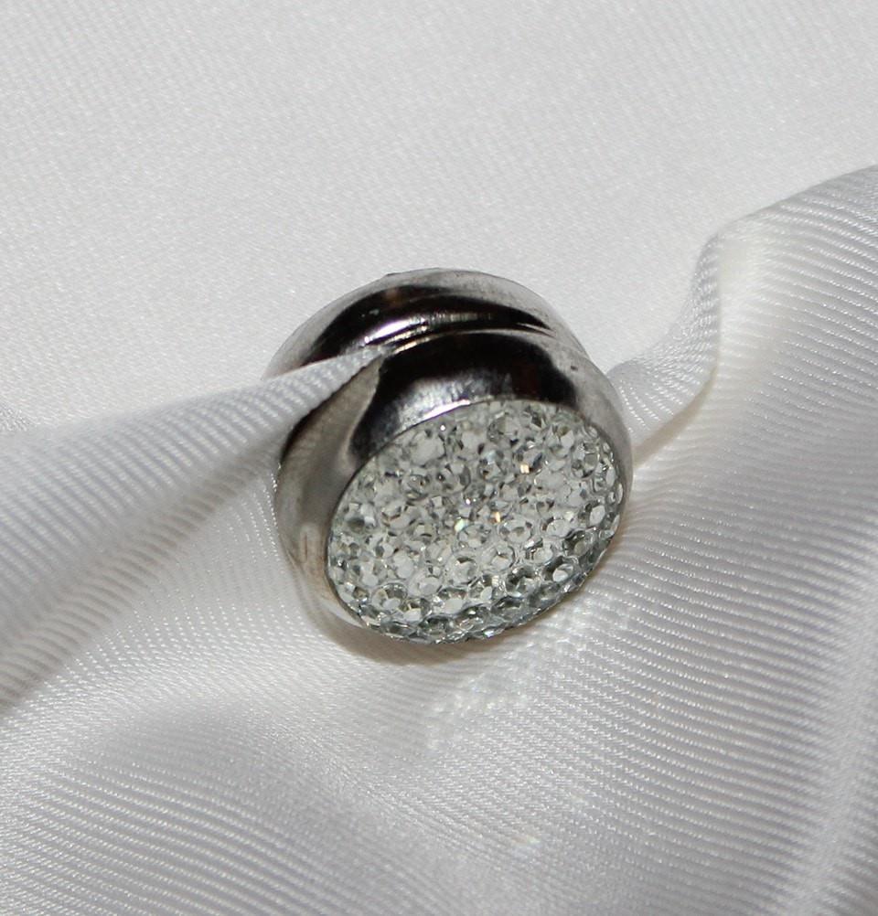 Elegant Bejeweled Magnetic Hijab Pin in White - Perfect for Modest Fashion, Special Occasions & Everyday Wear