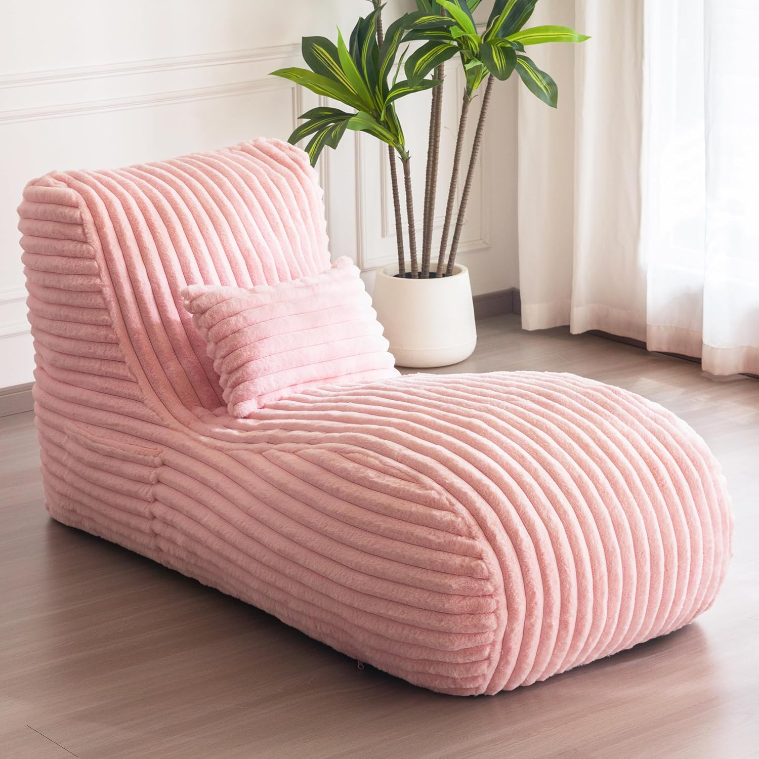 MAXYOYO Ergonomic Chaise Lounge Chair with Pillow - Soft Velvet Fabric Floor Sofa for Bedroom & Living Room - Pink Fainting Couch | Perfect for Relaxing, Reading & Napping in Style