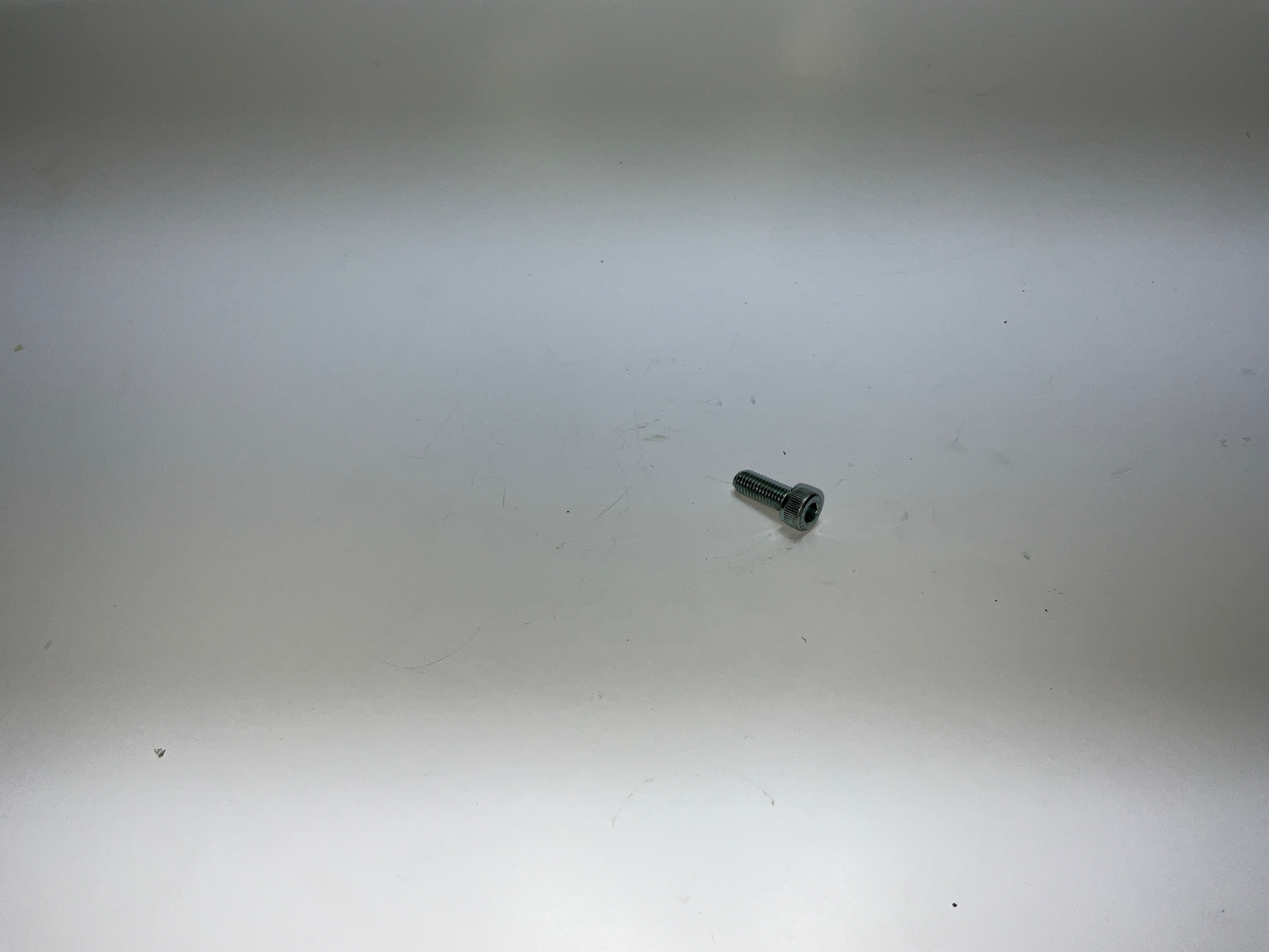 M5 x 14mm Socket Head Cap Screw, Zinc Plated - Perfect for DIY Projects, Machinery Assembly & Automotive Repairs