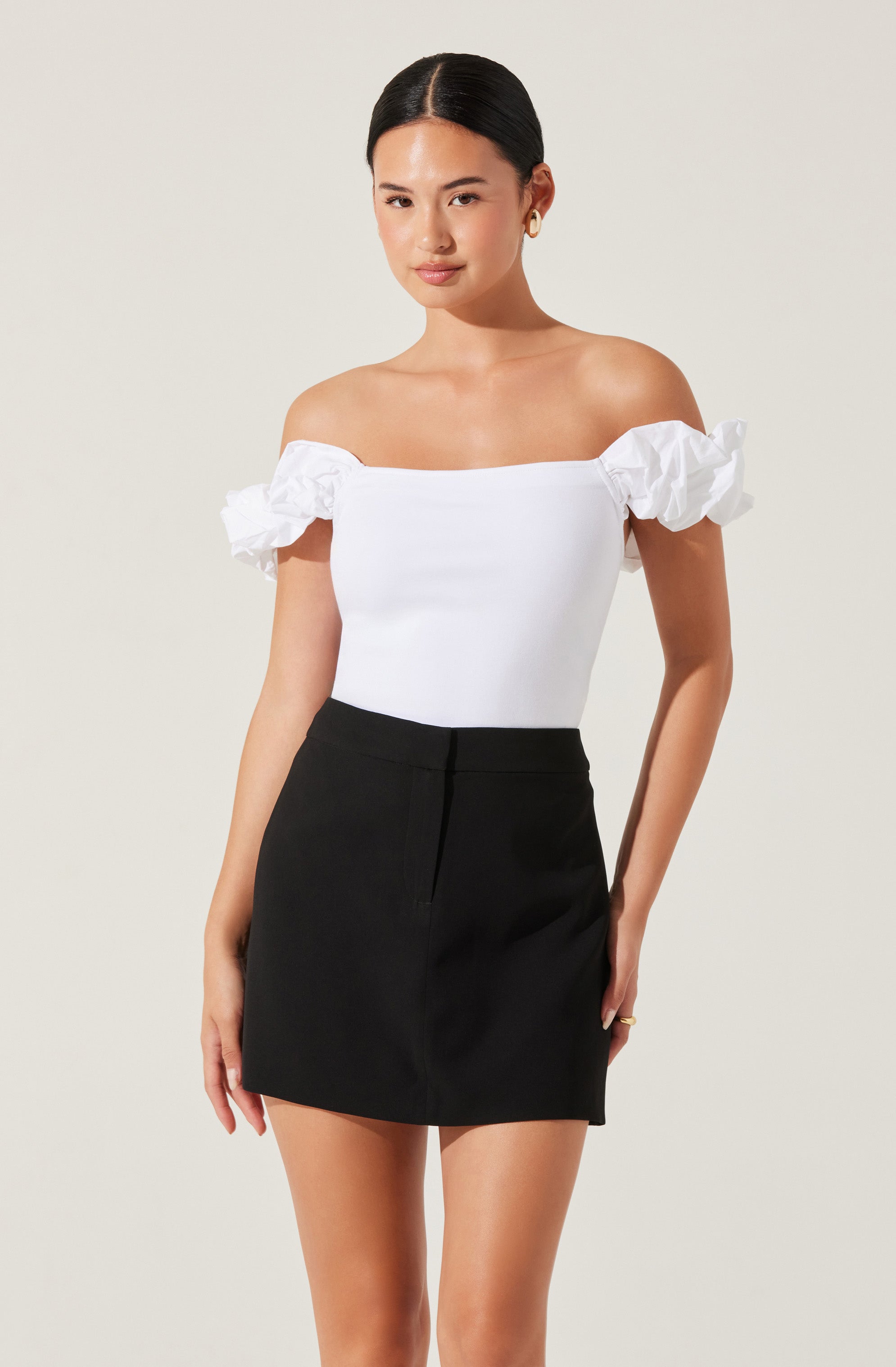 Hoda Women's Off Shoulder Tops - Sexy Summer Sleeveless Blouse for Beach, Party & Date Night