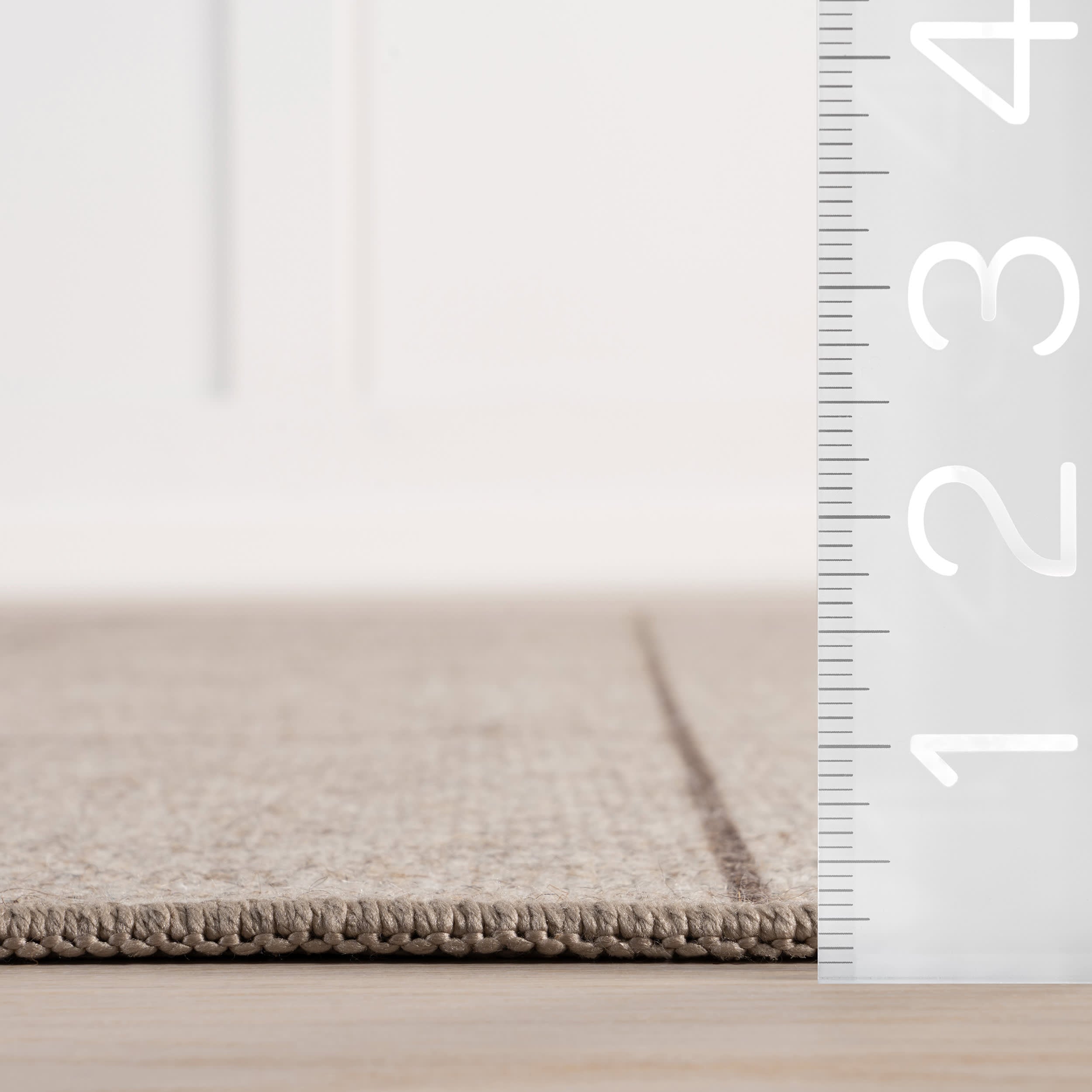 Blythe Checkered Washable Rug - Soft Non-Slip Area Rug for Living Room, Bedroom, Kitchen | Beige Home Decor | Easy to Clean & Durable Floor Mat
