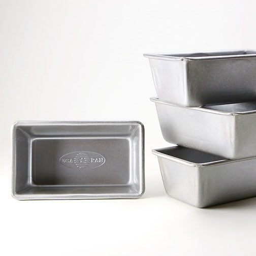 4-Piece Mini Loaf Pan Set - Non-Stick Baking Pans for Bread, Meatloaf & Desserts - Perfect for Home Baking, Meal Prep & Holiday Cooking (USA)