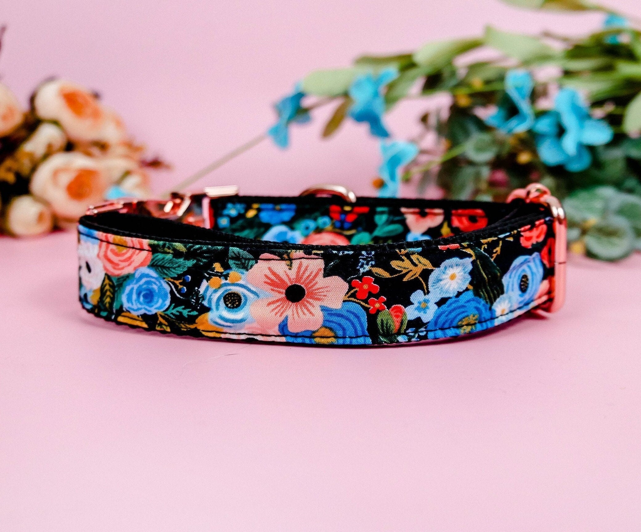Rifle Paper Co Dog Collar - Garden Party Navy Petite - Stylish & Comfortable Pet Accessory for Small Dogs - Perfect for Walks, Playtime & Outdoor Adventures