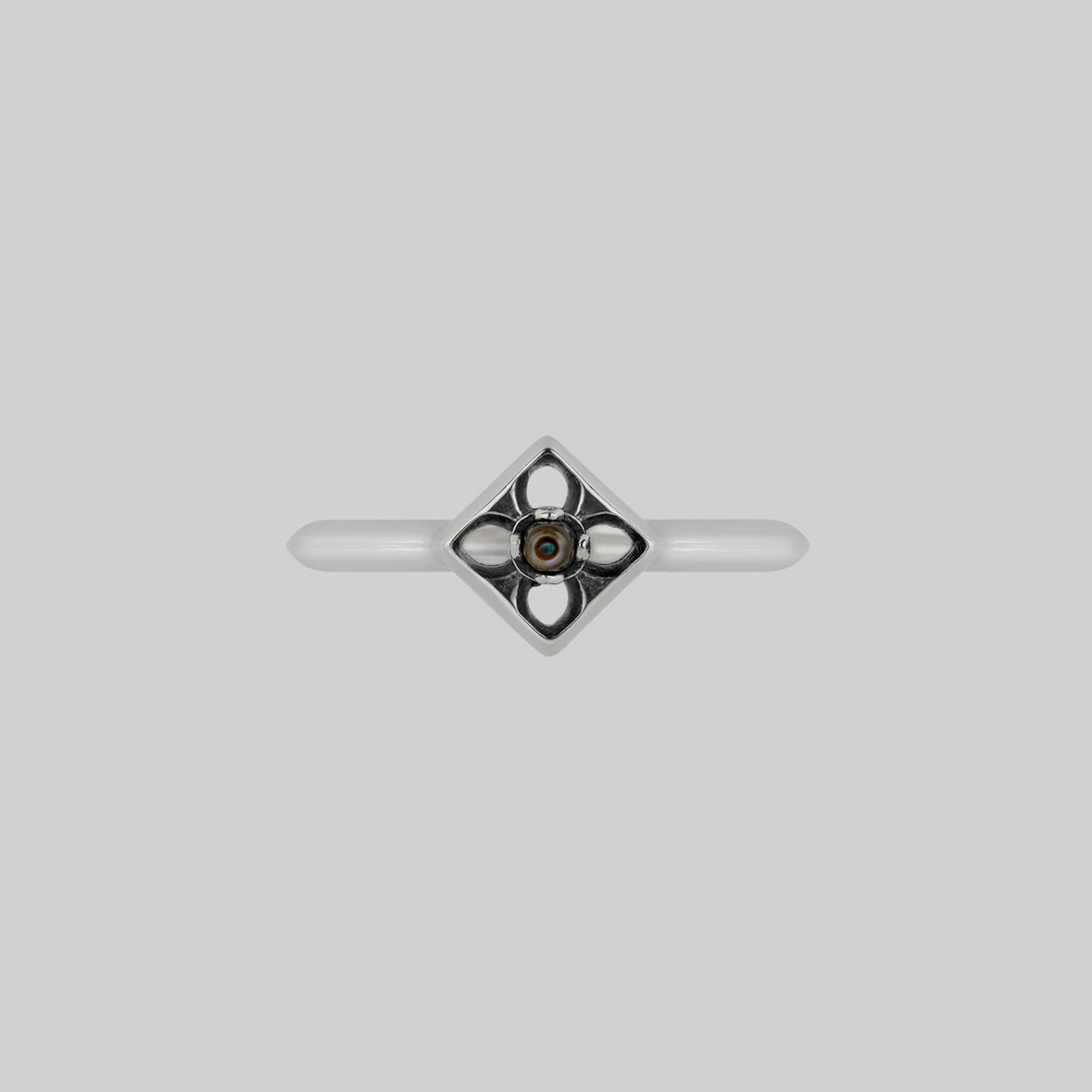 QUEST. Gothic Tracery Abalone Shell Ring in Silver - Elegant Bohemian Jewelry for Women, Perfect for Weddings, Parties & Everyday Wear