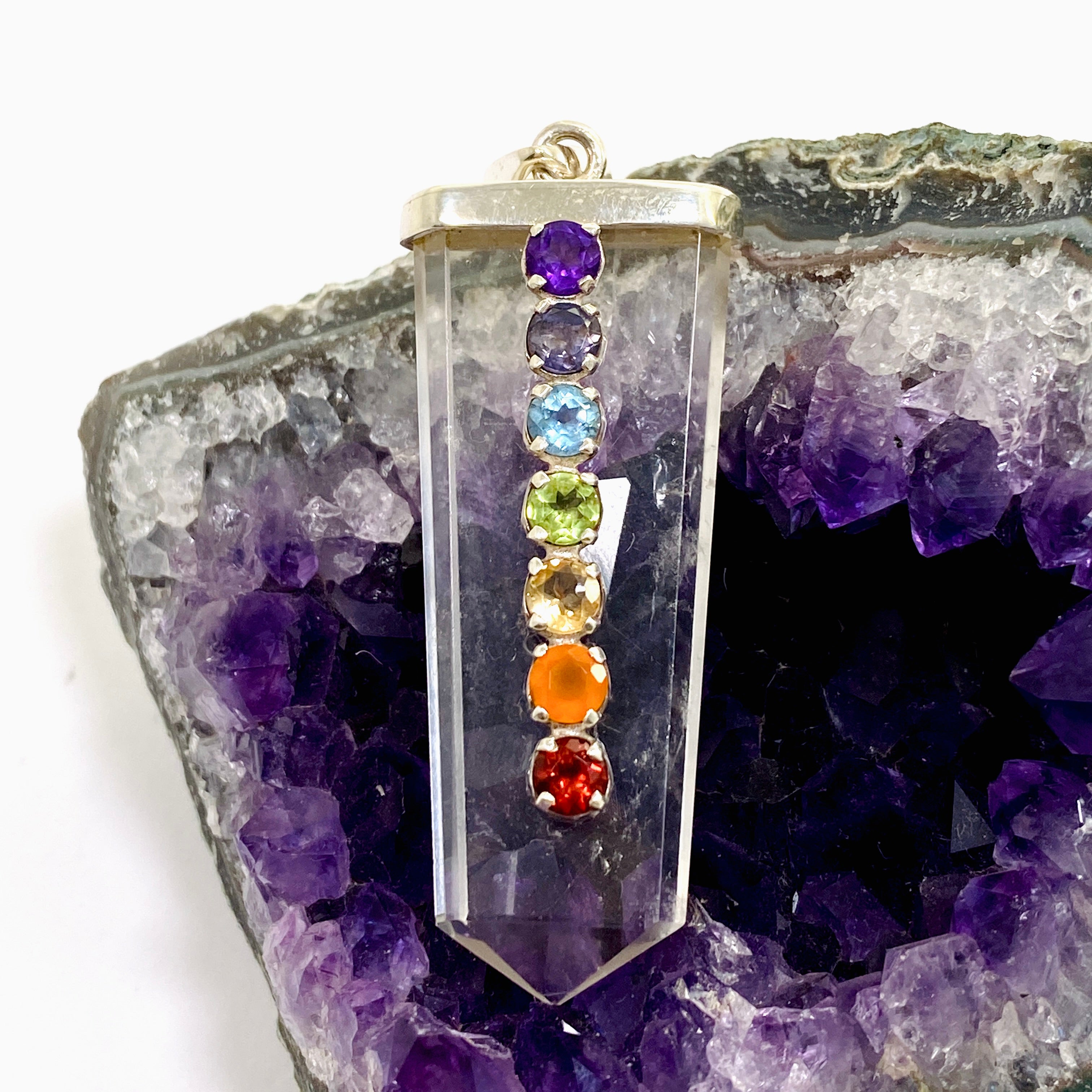 Natural Clear Quartz Point Chakra Pendant Necklace - Healing Crystal Energy Jewelry PPGJ1084 for Meditation, Yoga & Spiritual Balance