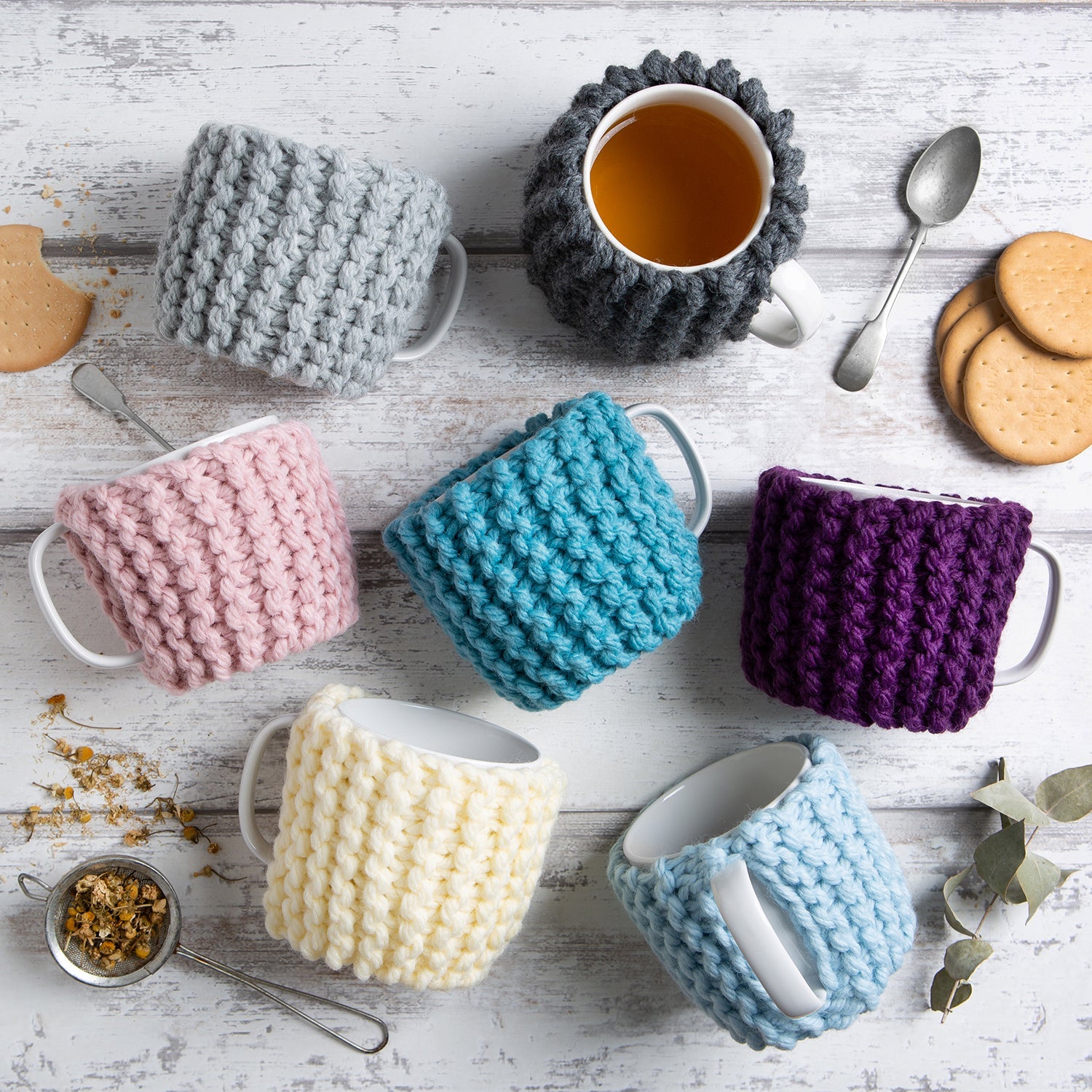 Beginner-Friendly Cup Cozy Knitting Kit - DIY Handmade Tea & Coffee Mug Warmer - Perfect for Gifts, Crafting, and Cozy Home Decor