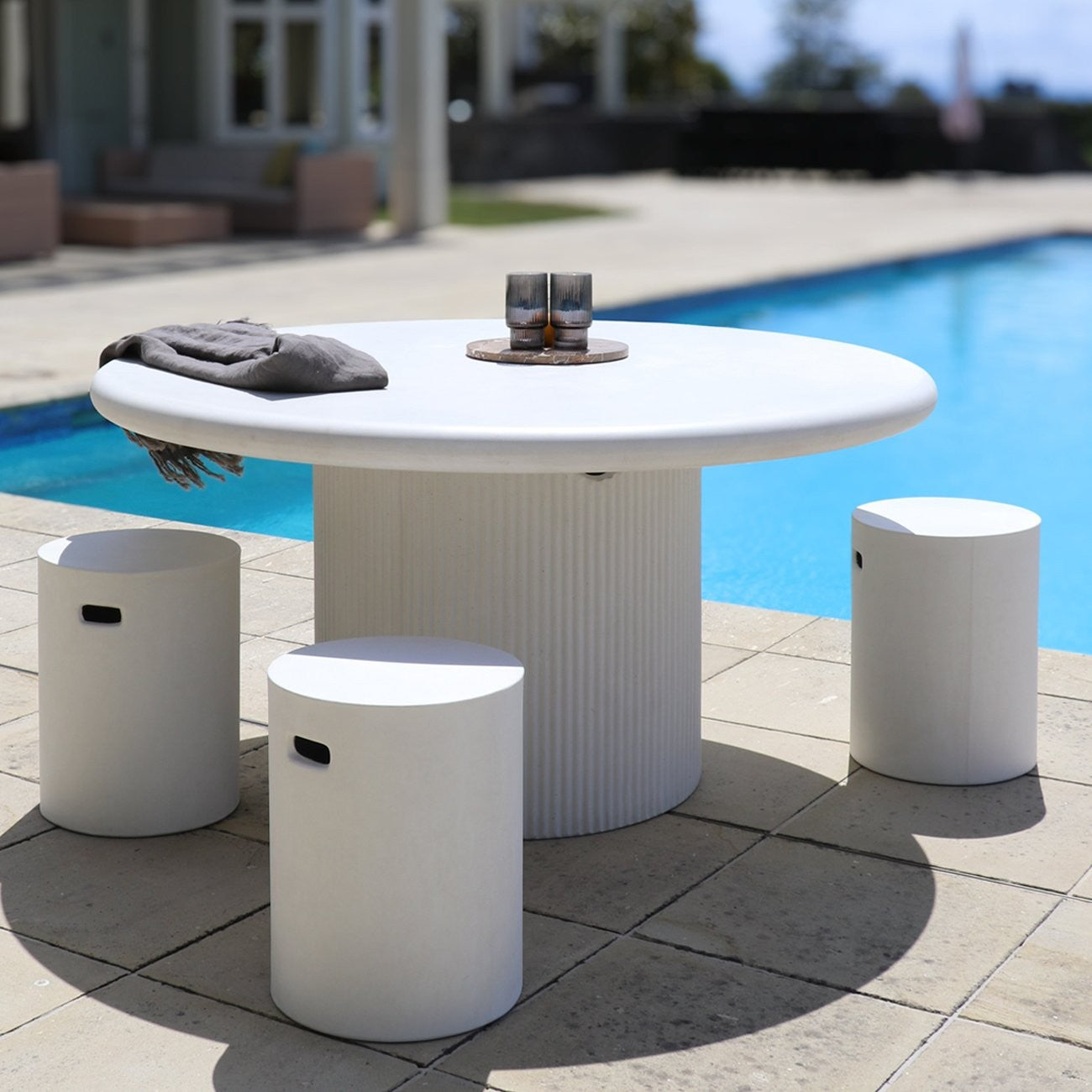 Pula Round Concrete Outdoor Dining Table - 60