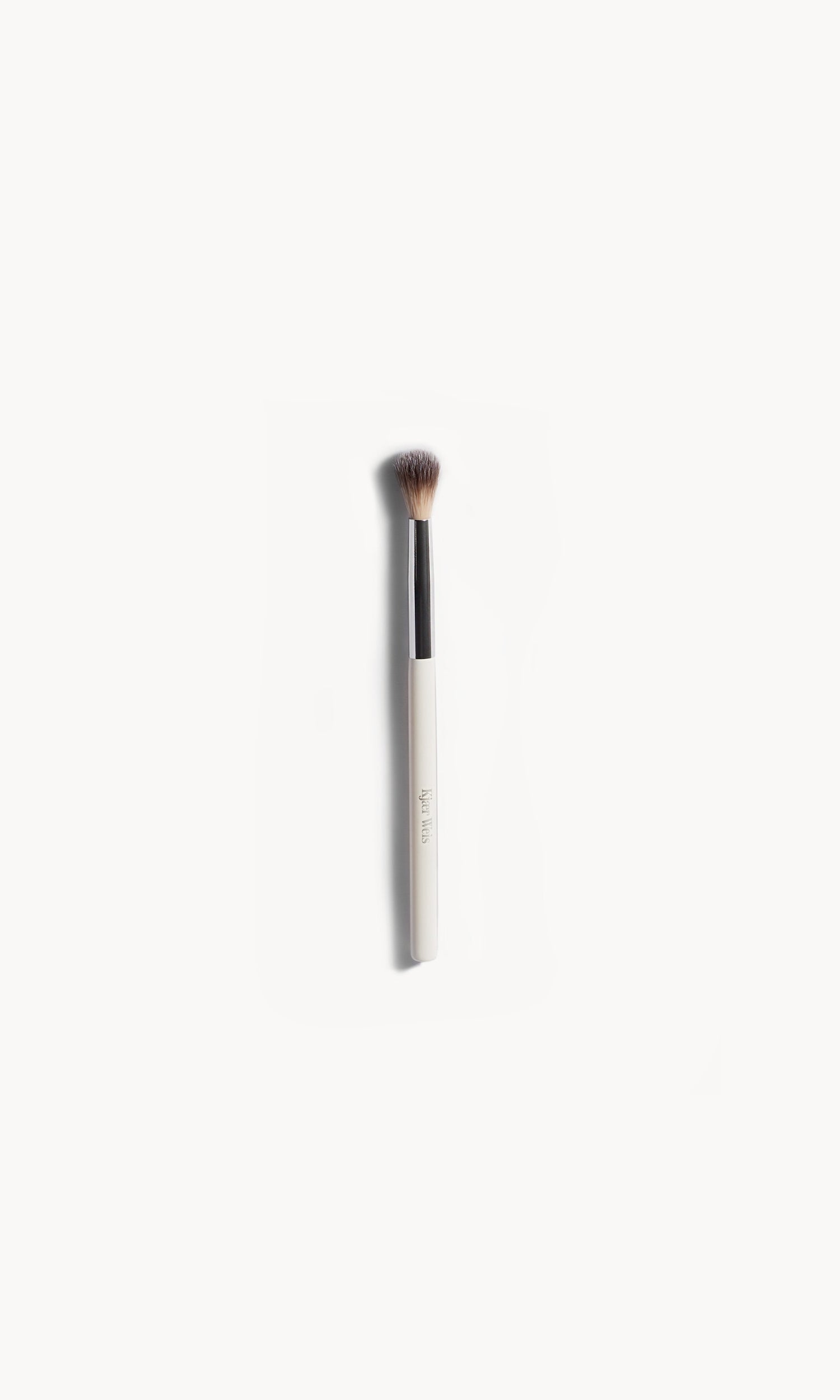 Professional Eye Crease Brush for Blending & Contouring - Soft Makeup Brush for Eyeshadow Application - Perfect for Smokey Eyes & Everyday Makeup Looks
