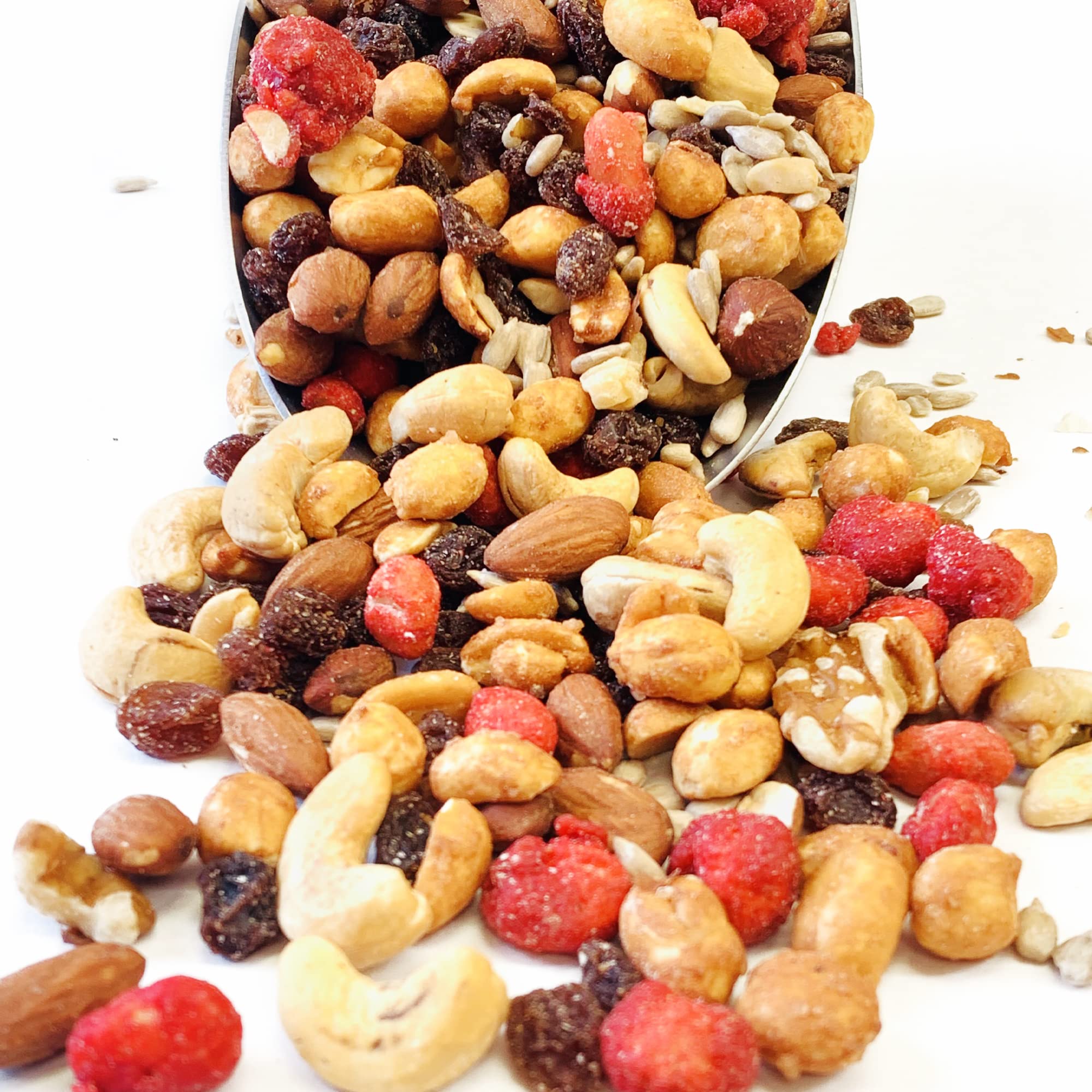 NY SPICE SHOP Super Energy Trail Mix with Almonds, Cashews & Dried Fruits - Healthy Protein Snacks for Adults & Kids - Bulk 5lb Nut Mix - Perfect for Hiking, Office Snacks & School Lunches