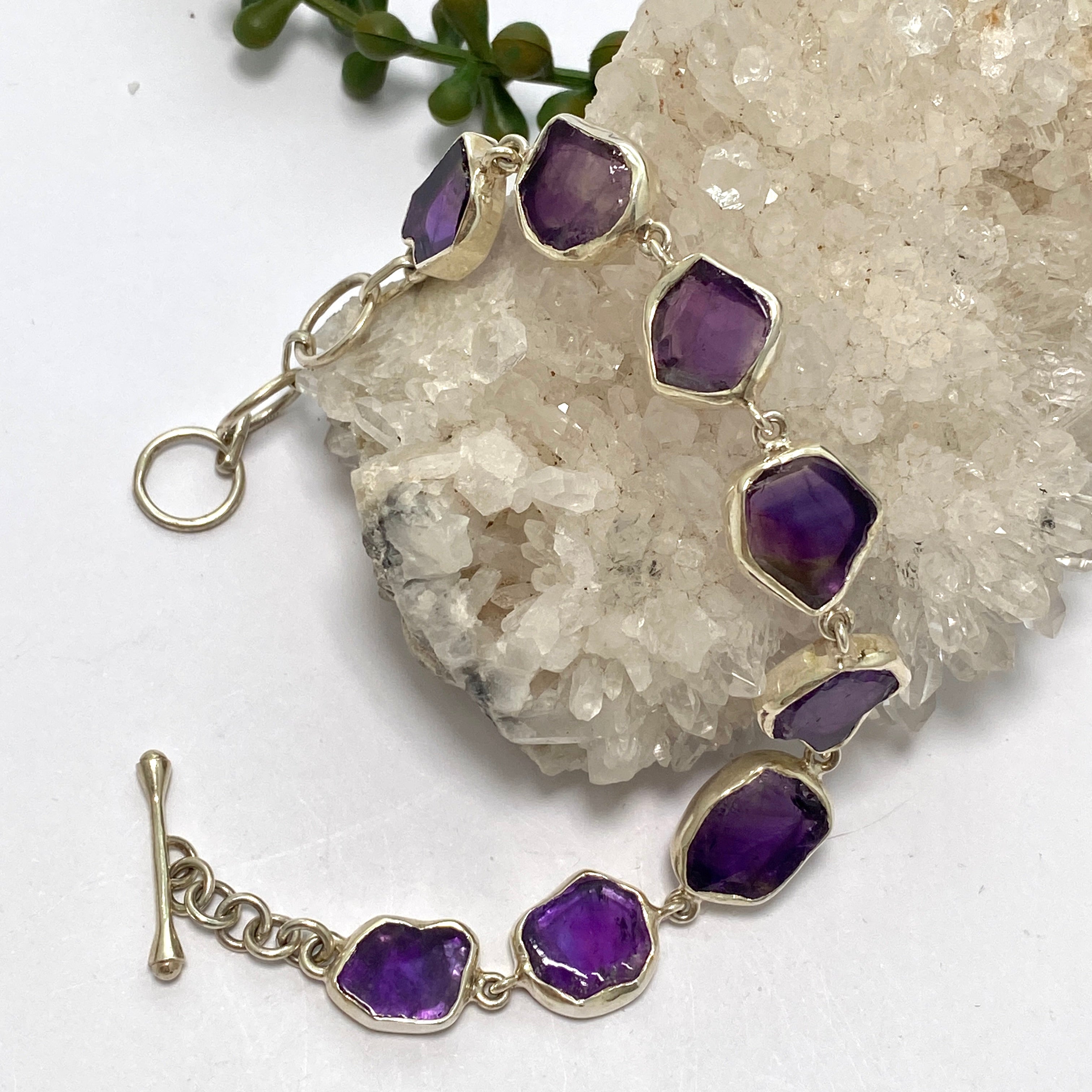 Natural Amethyst Raw Stone Bracelet BB215 - Healing Crystal Jewelry for Women, Unisex Spiritual Energy Protection - Perfect for Meditation, Yoga & Gifting