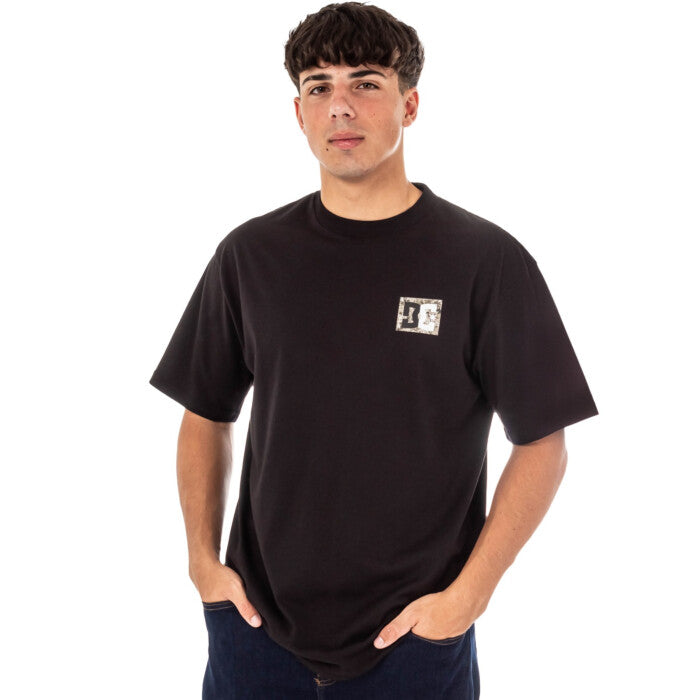DC Men's Split Star T-Shirt (Black) - Casual Wear, Street Style & Everyday Comfort