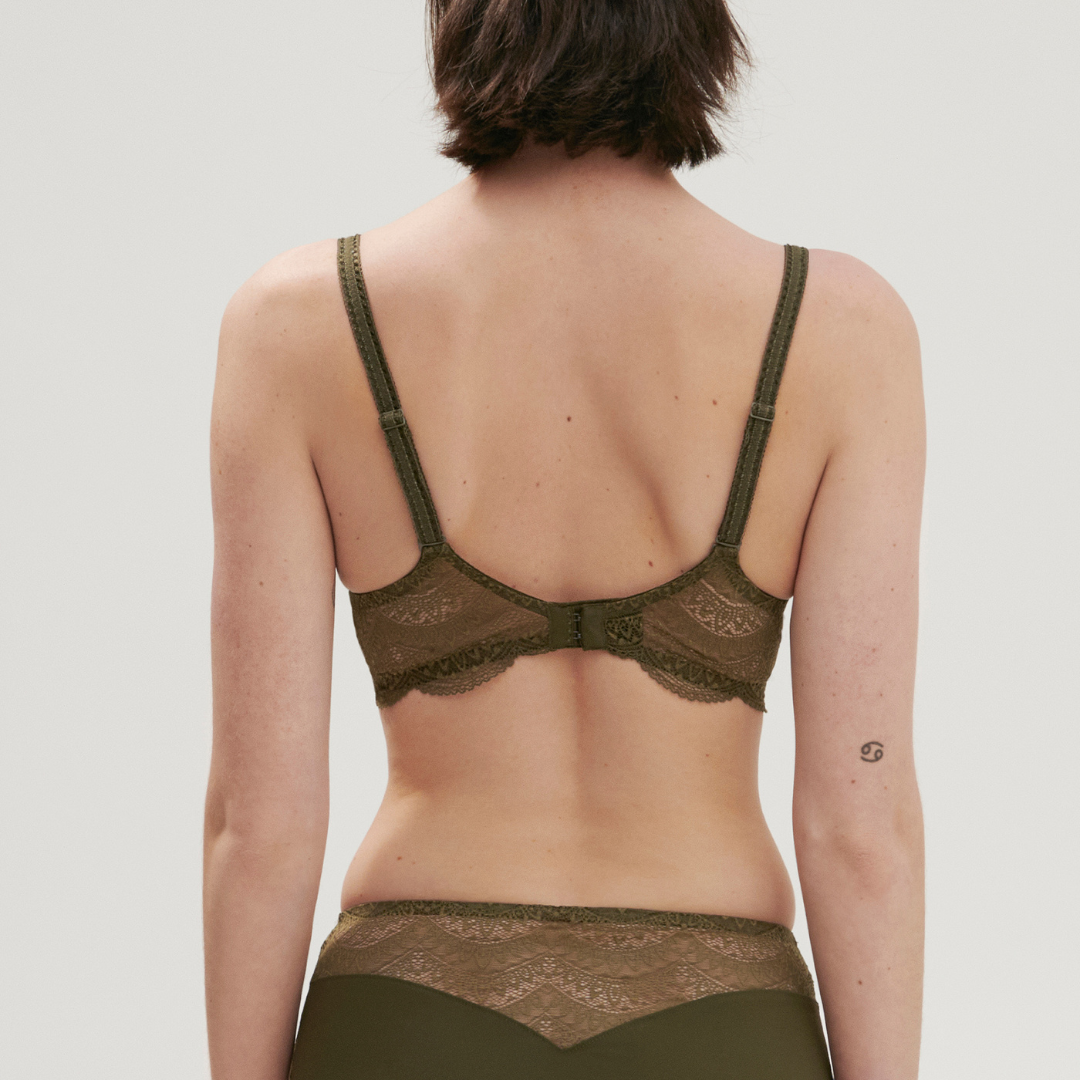 Lace Bra with Karma Spacer - Comfortable & Supportive Underwire Lingerie for Everyday Wear & Special Occasions