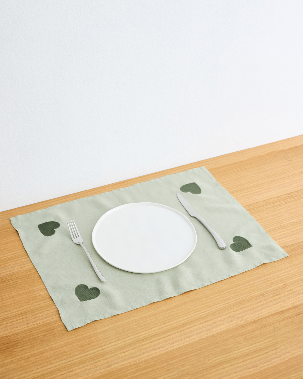Premium Sage & Olive 100% French Flax Linen Amour Placemats (Set of 4) - Eco-Friendly Table Setting for Dinner Parties, Weddings & Home Decor