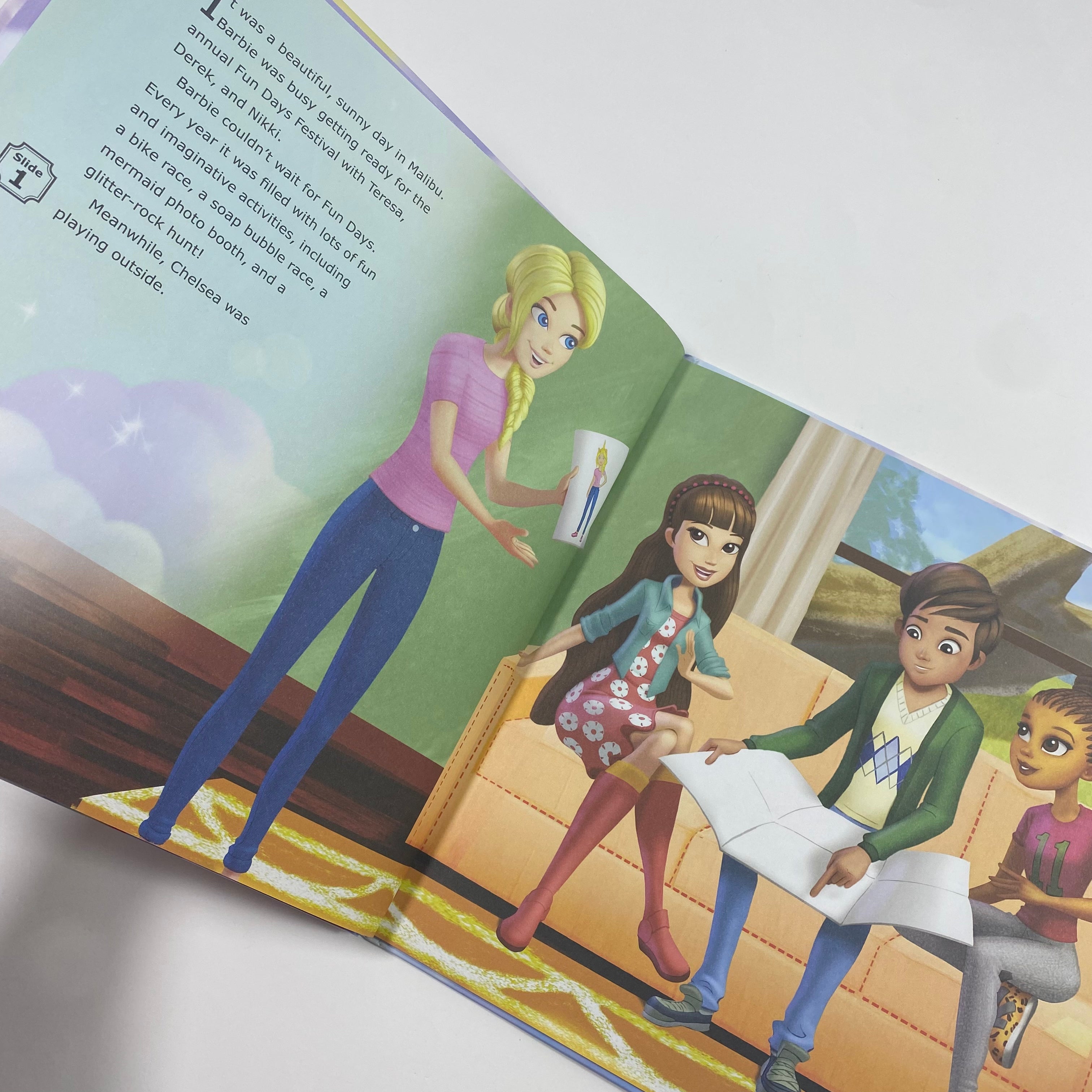 Barbie Dreamtopia Storybook and Cell Phone Projector - Interactive Toy for Kids with Bedtime Stories & Light Projection | Perfect for Girls' Playtime, Imaginative Storytelling & Nighttime Entertainment