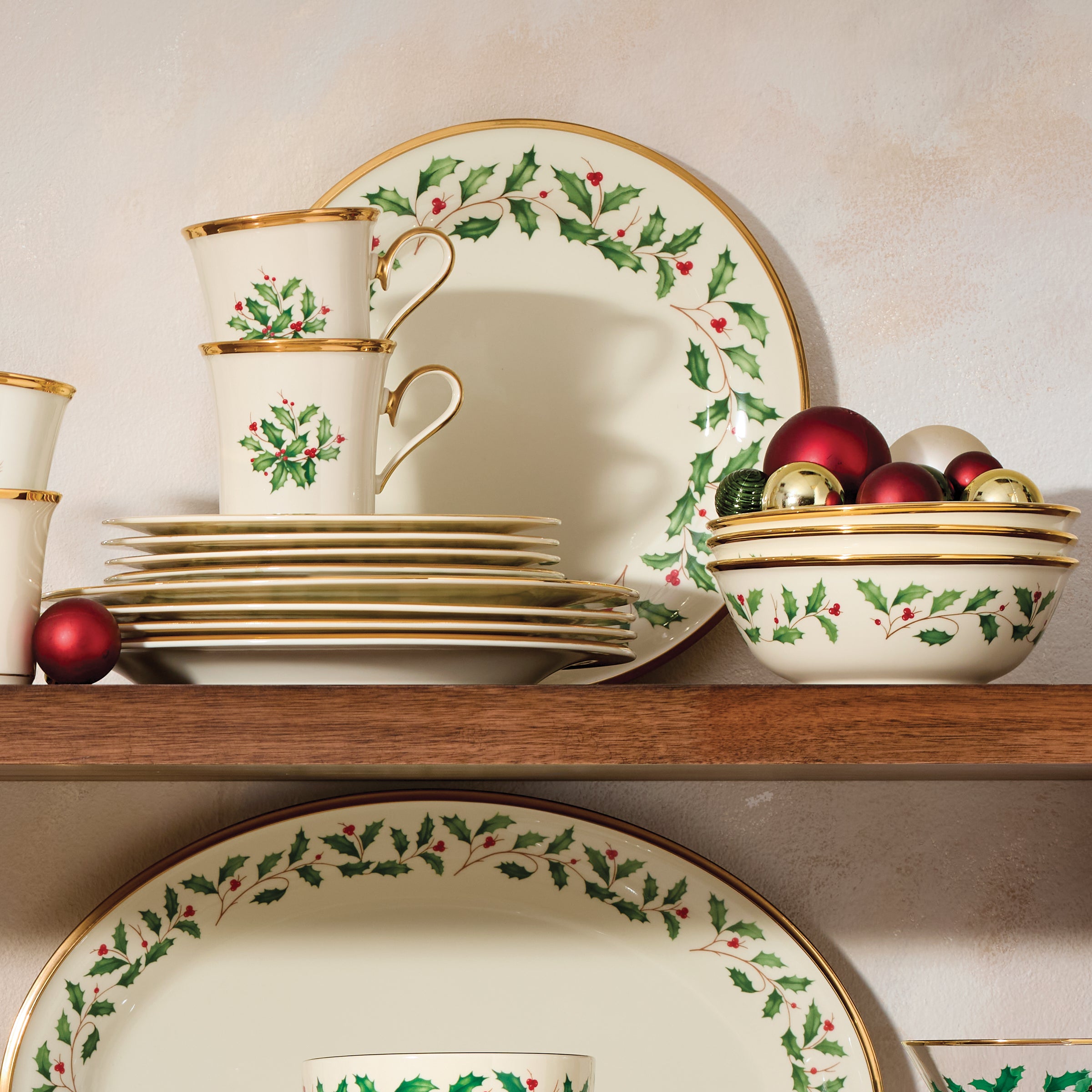 12-Piece Holiday Dinnerware Set - Plates & Bowls for Christmas, Thanksgiving & Family Gatherings | Durable & Stylish Tableware for Festive Dining