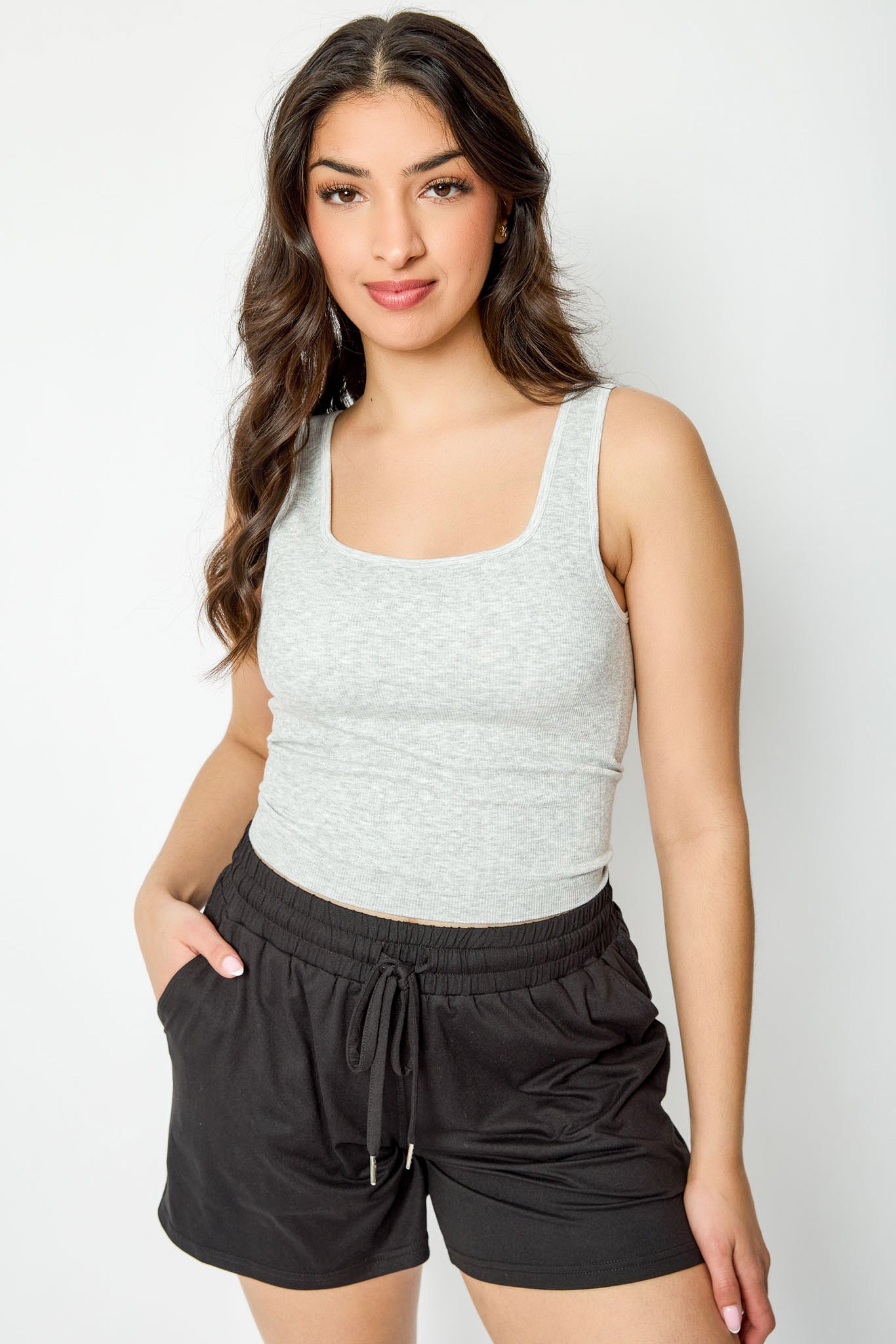Square Neck Padded Tank Top for Women - Comfortable & Supportive Summer Casual Wear - Perfect for Yoga, Gym, and Everyday Outfits