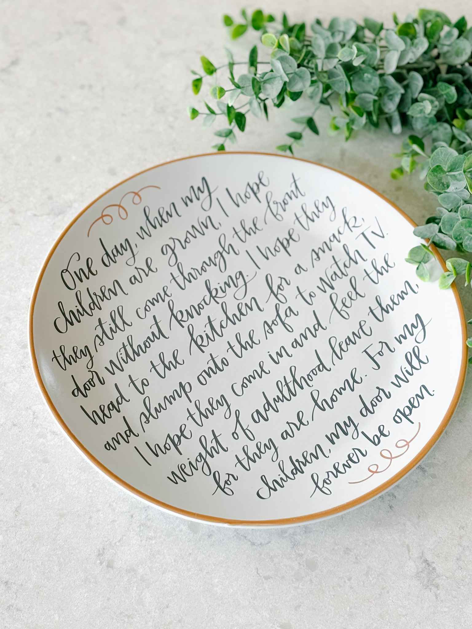 Memory Plate - Premium Quality Decorative Wall Plates for Home & Office Decor - Perfect for Living Room, Bedroom, and Kitchen Display