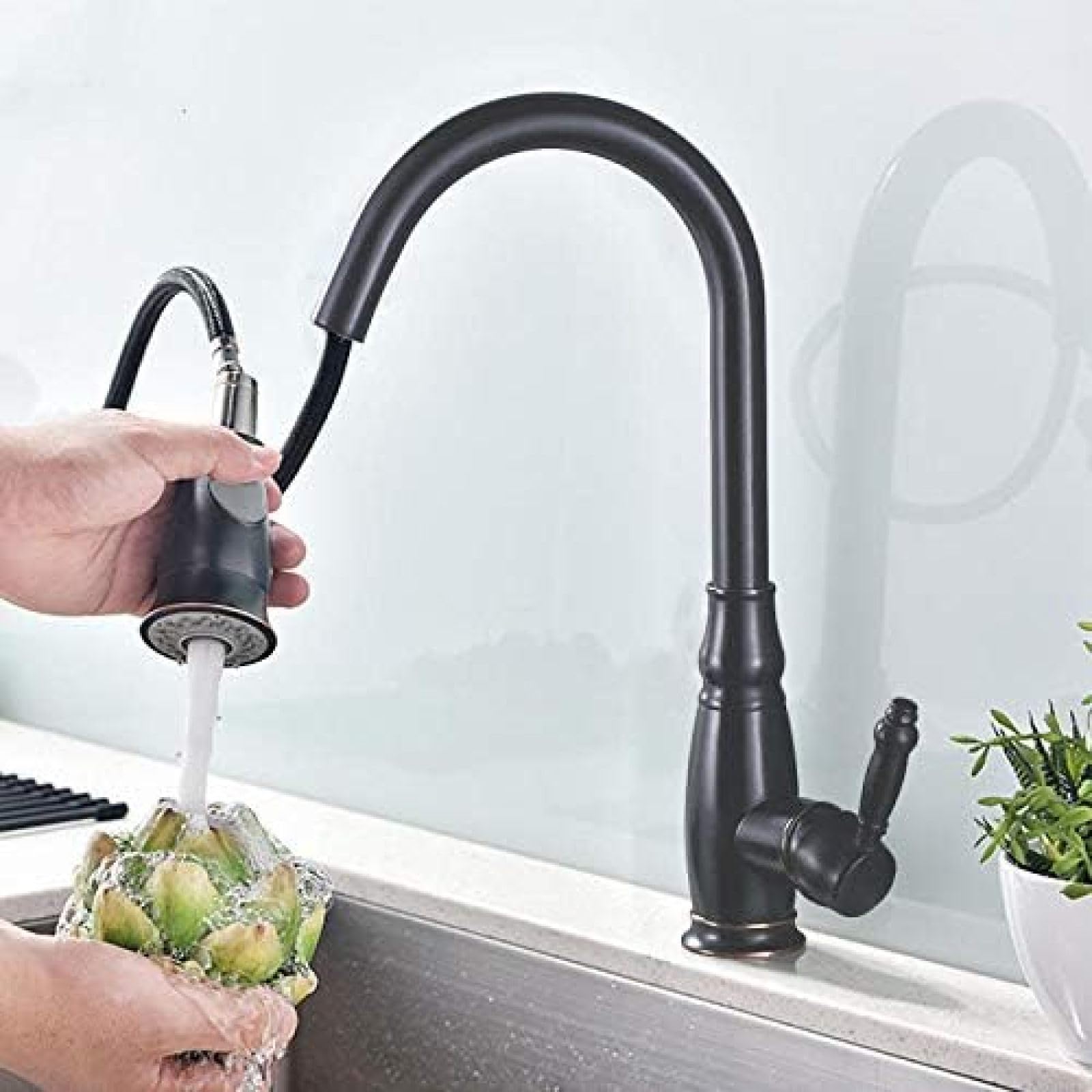 CRJUS Black Single Handle Pull Out Kitchen Faucet with 360° Swivel Spout - High Arc Brushed Nickel Water Mixer Tap for Sink - Perfect for Washing Dishes, Filling Pots & Cleaning Vegetables