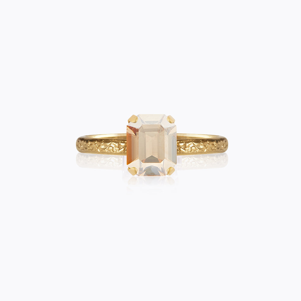 Mini Lydia Ring - Elegant Golden Shadow Stackable Ring for Women, Perfect for Everyday Wear, Date Nights & Special Occasions